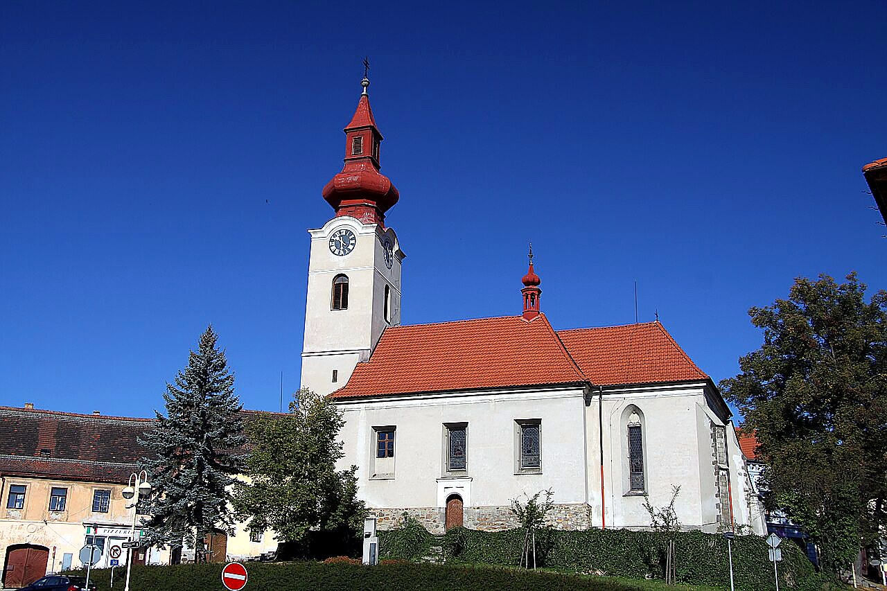 
<span>kostel Povýšení svatého Kříže (Husinec)</span>
