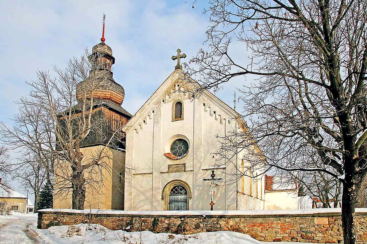 
<span>kostel Všech Svatých (Žumberk)</span>
