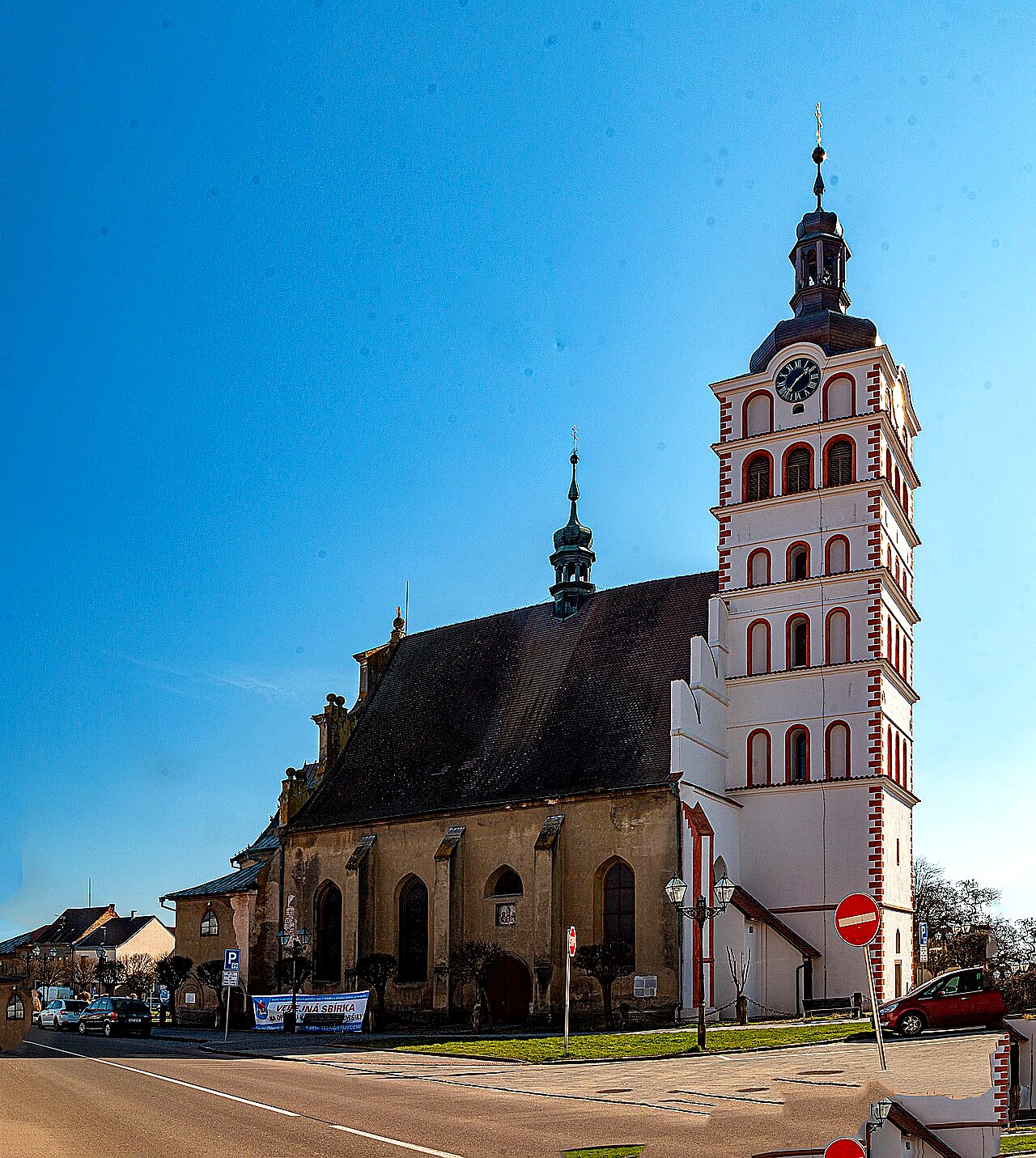 
<span>kostel svaté Voršily (Chlumec nad Cidlinou I)</span>
