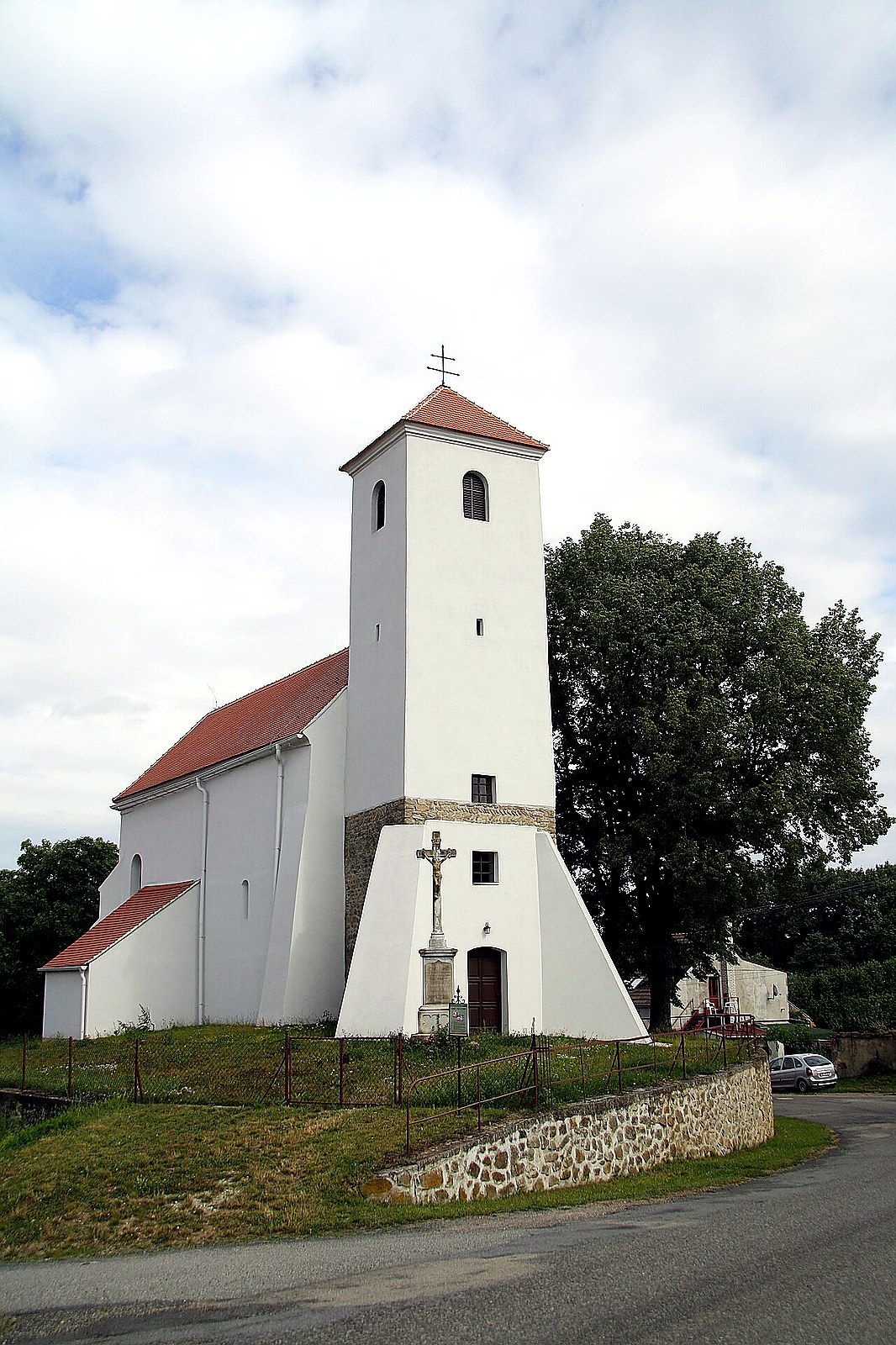 
<span>kostel svatého Jakuba Většího (Černín)</span>

