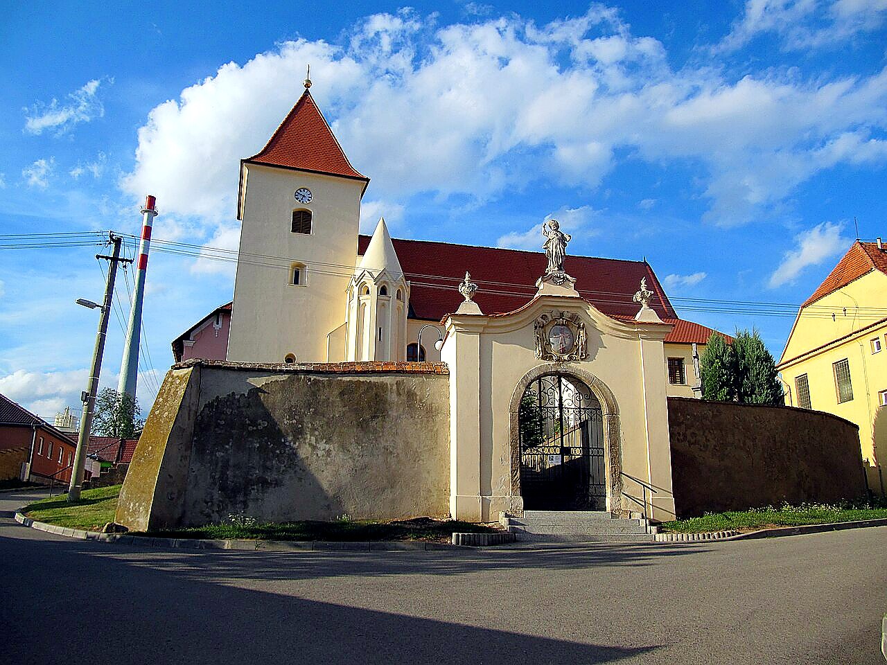 
<span>kostel svatého Jakuba Většího (Hodonice)</span>
