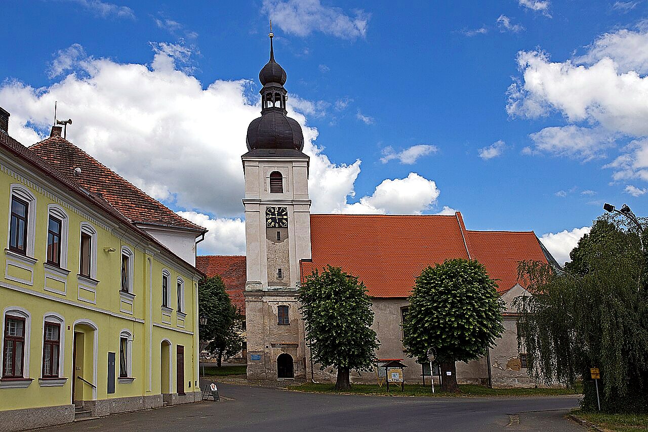 
<span>kostel svatého Jana Křtitele (Chudenice)</span>
