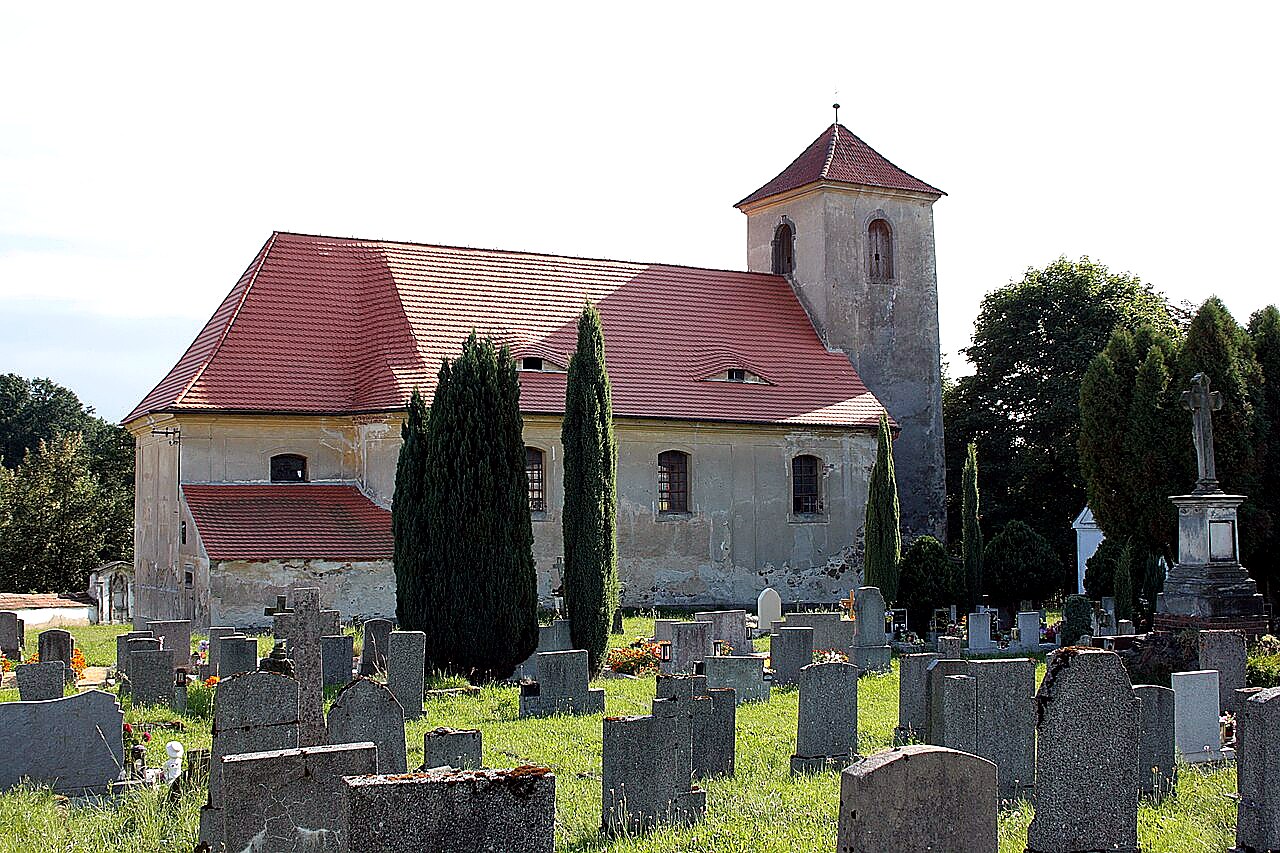 
<span>kostel svatého Jošta (Dolní Pertoltice)</span>
