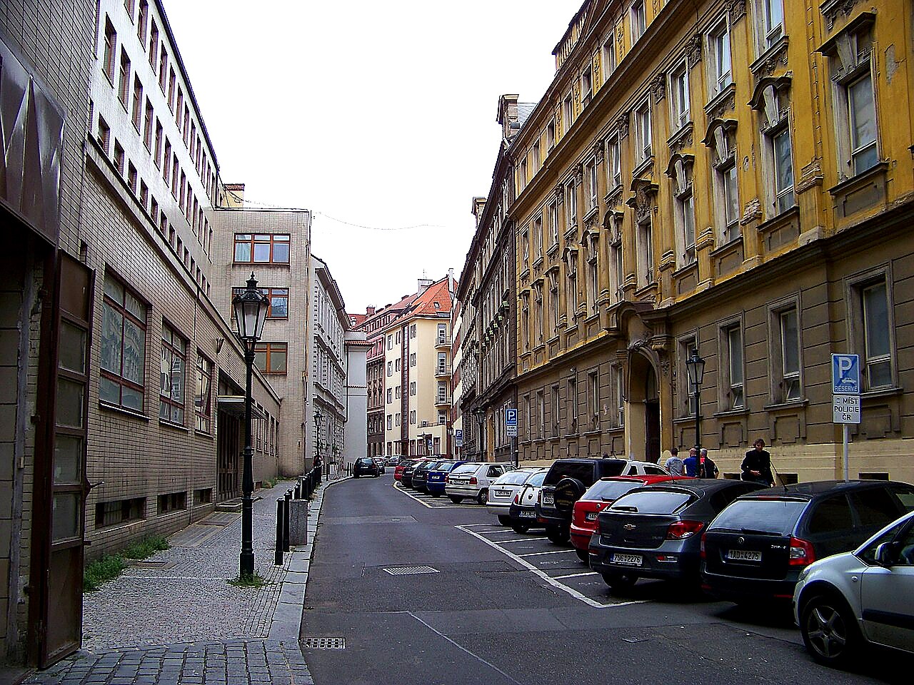 
<span>Bartolomějská</span>
