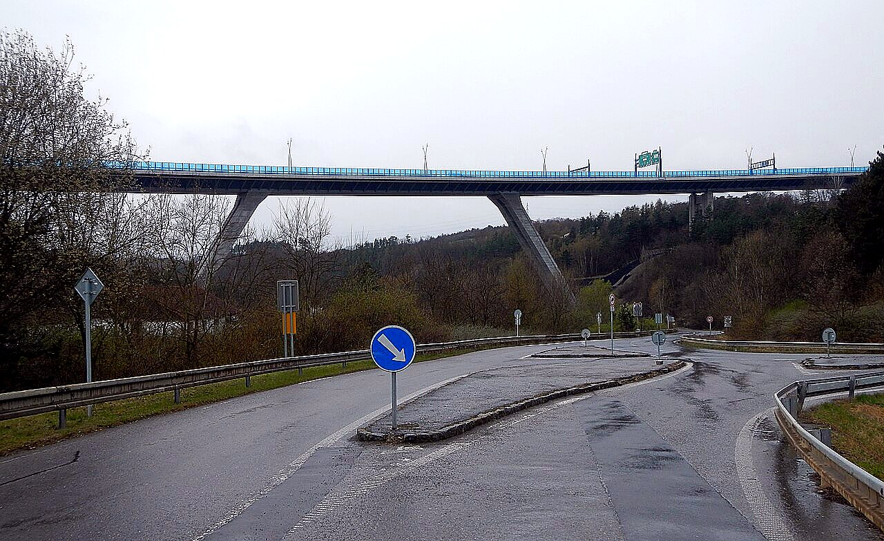 
<span>Lochkovský most</span>
