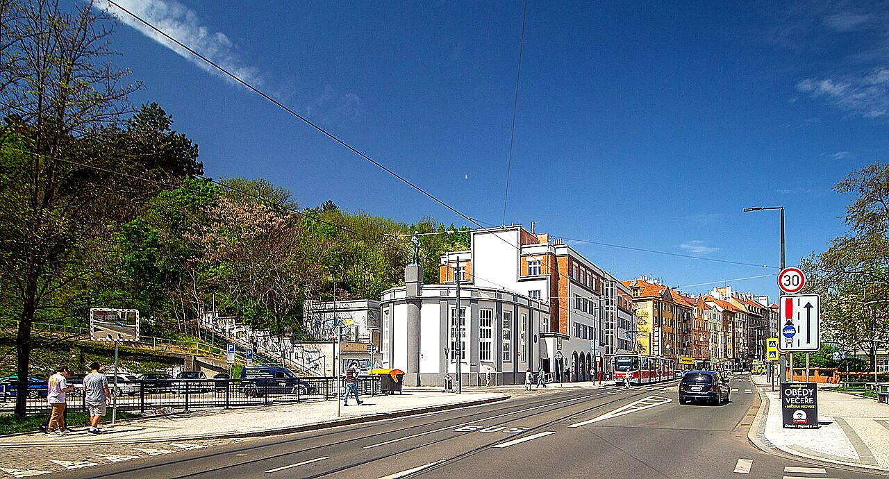 
<span>Nuselská ulice</span>
