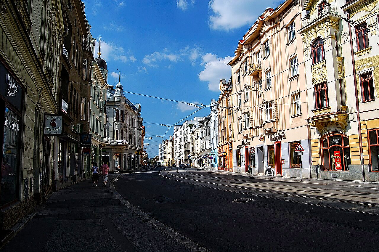 
<span>Nádražní (Moravská Ostrava)</span>
