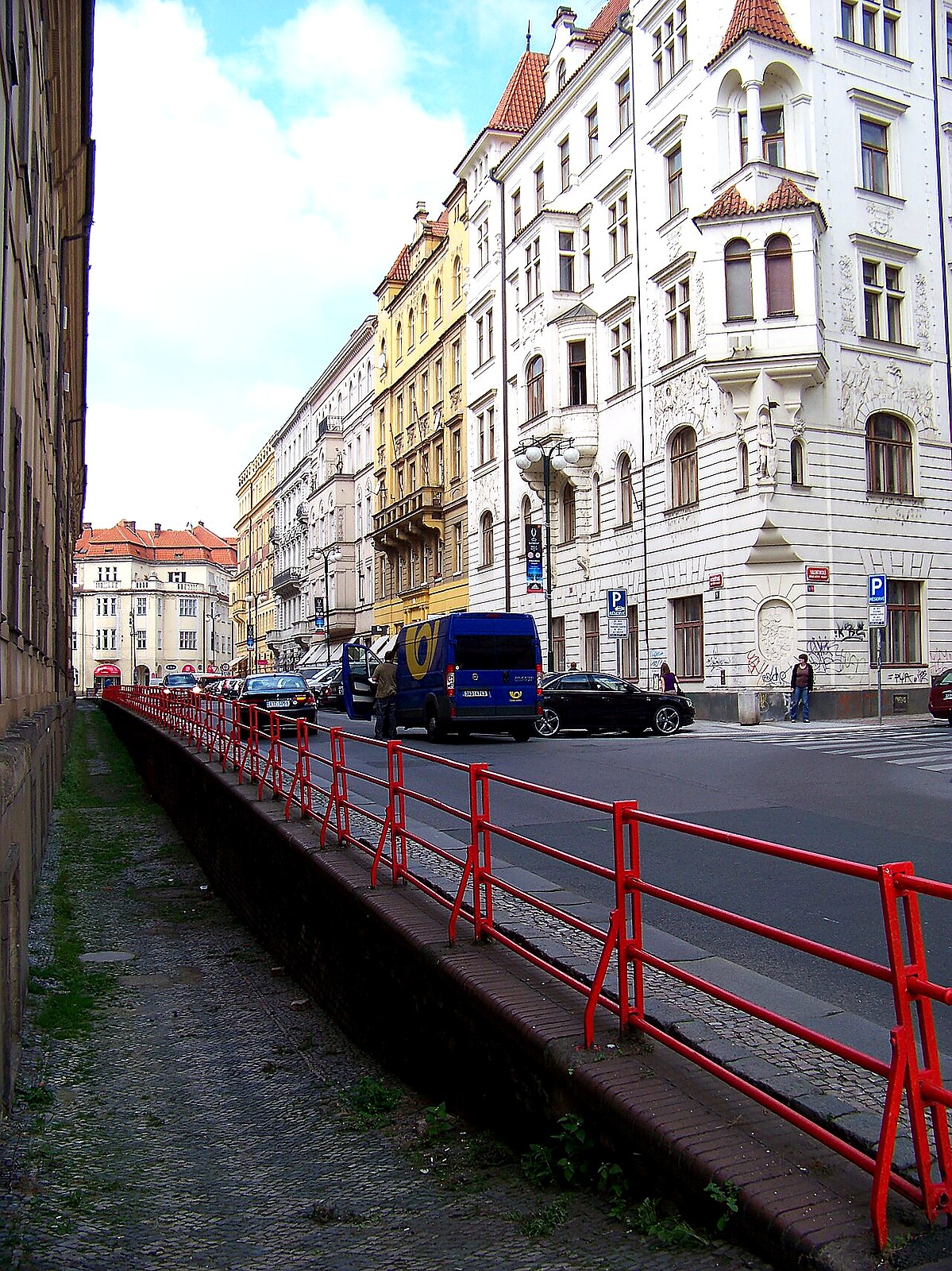 
<span>Platnéřská</span>
