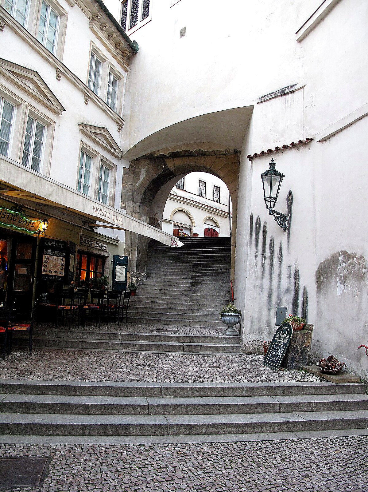 
<span>Radnické schody</span>
