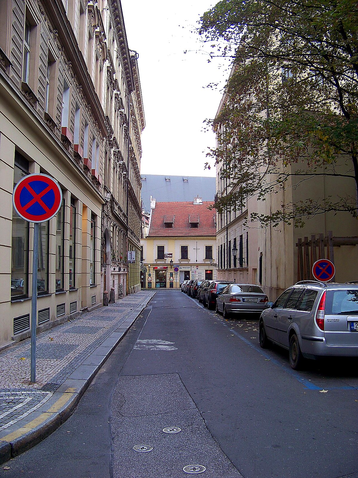 
<span>U Dobřenských</span>
