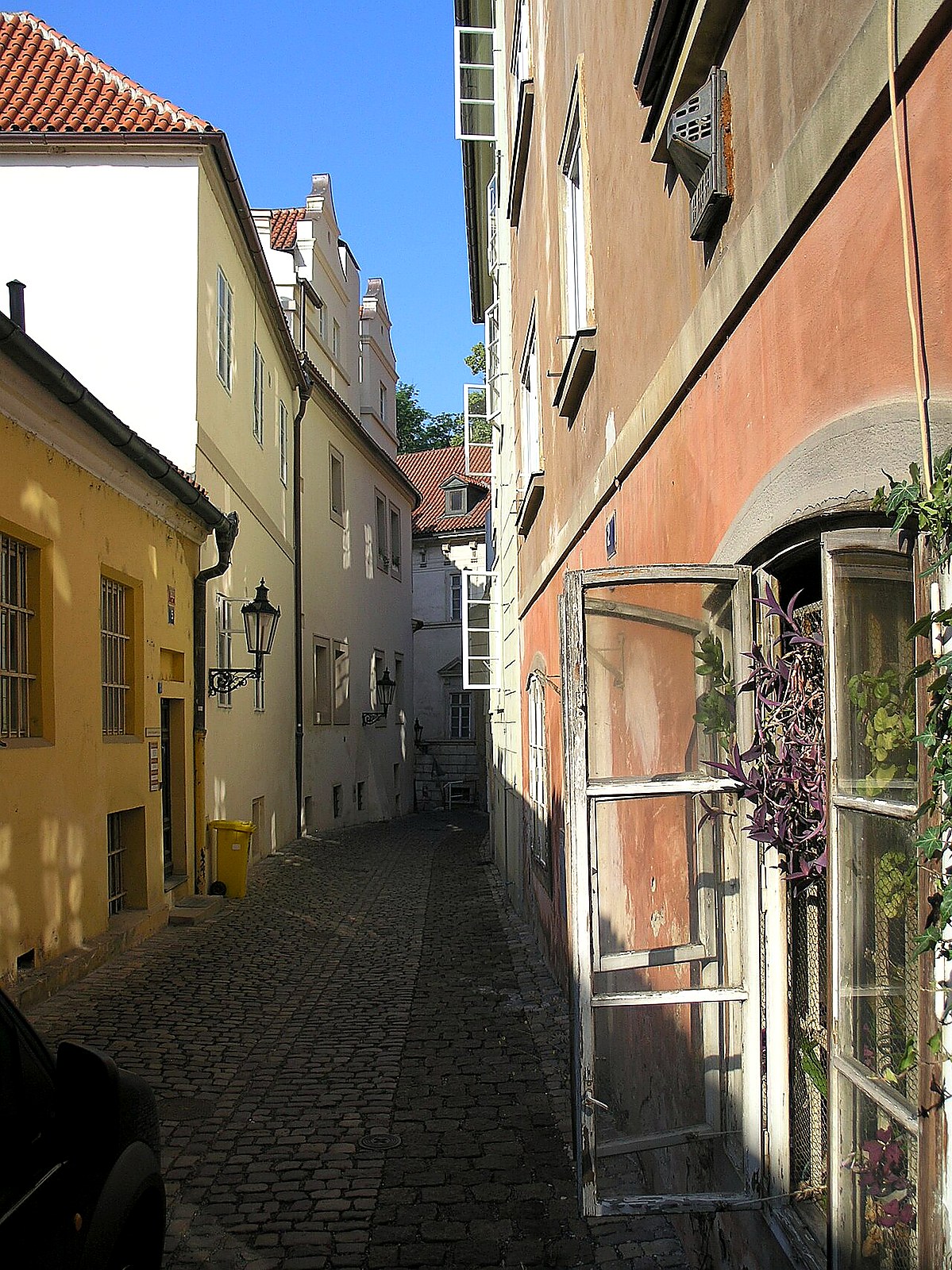 
<span>U Zlaté studně</span>
