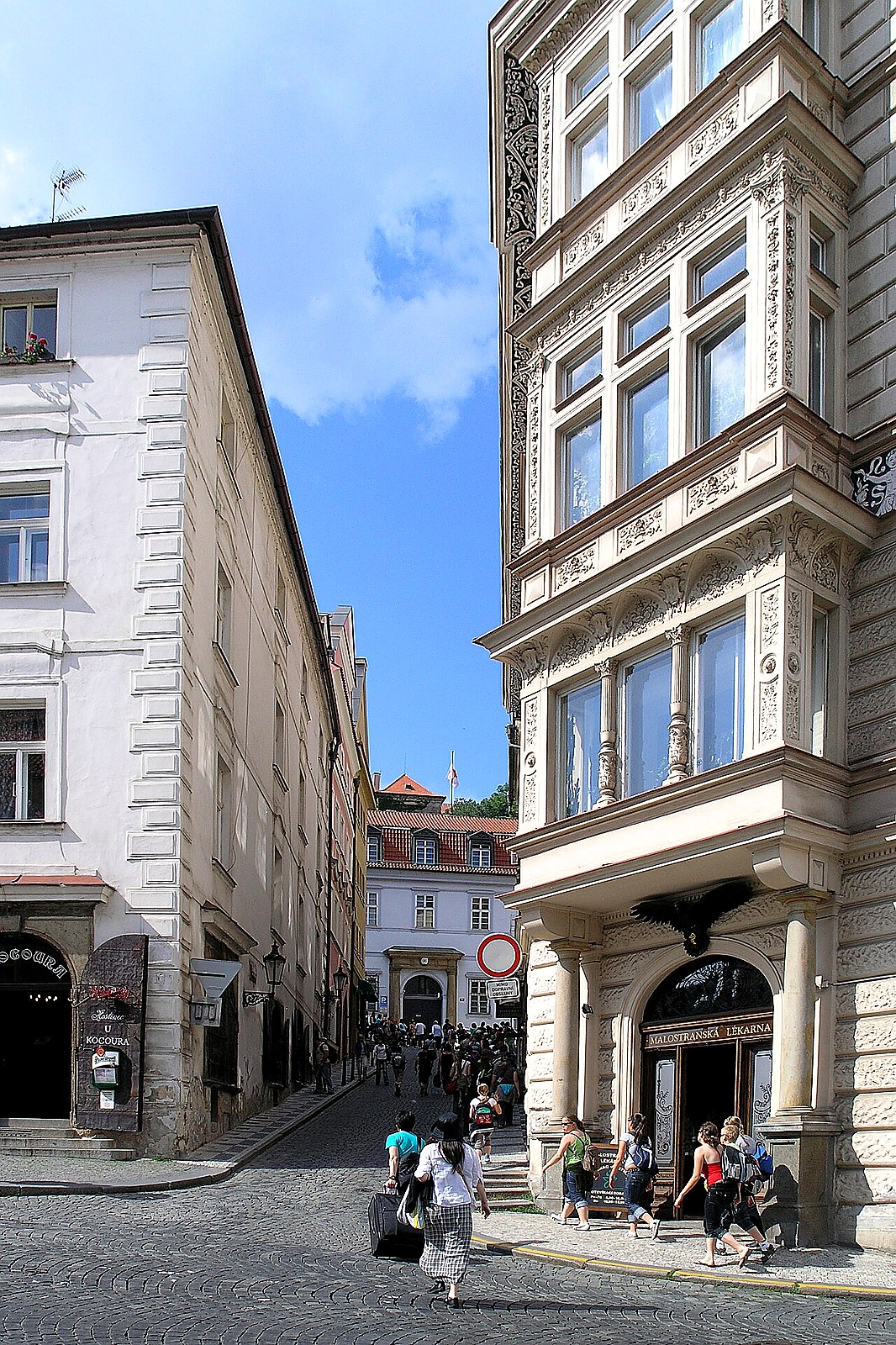 
<span>Zámecká</span>
