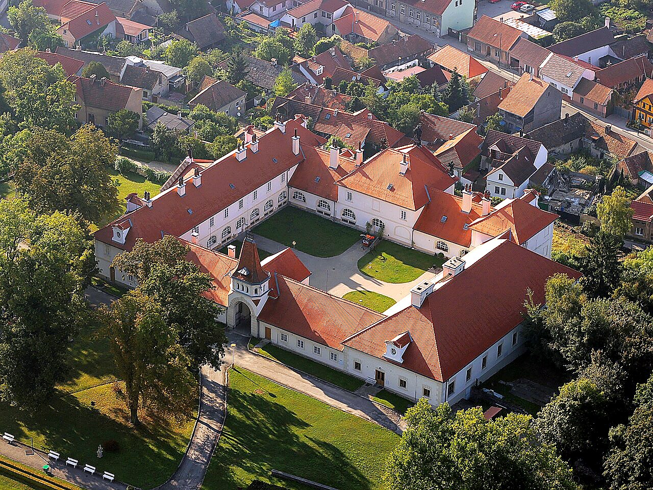 
<span>Klášter Lysá nad Labem</span>
