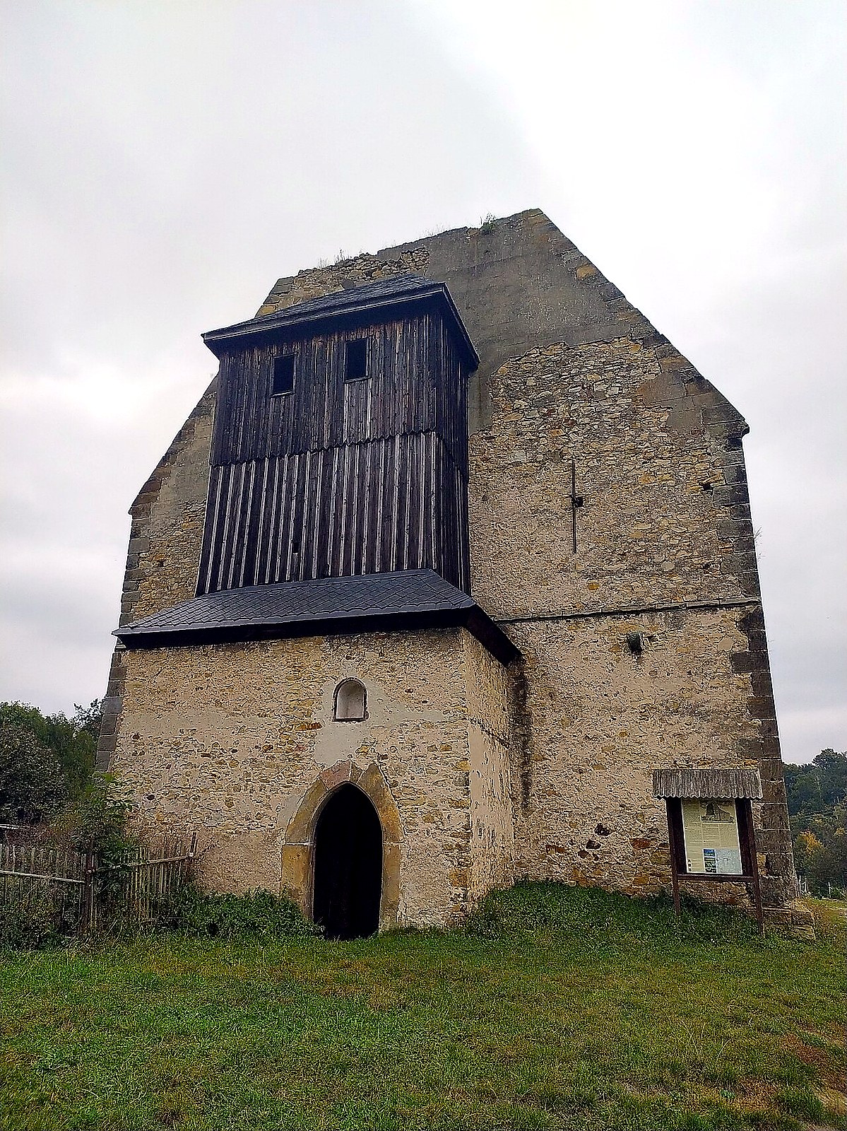 
<span>klášter Koruna Panny Marie</span>
