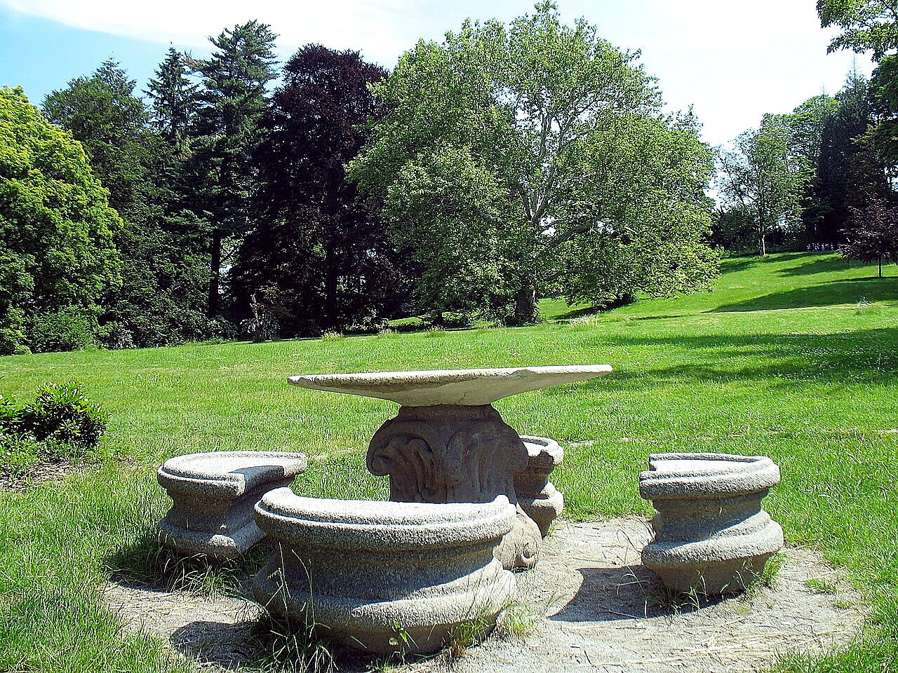
<span>zámecký park ve Vrchotových Janovicích</span>
