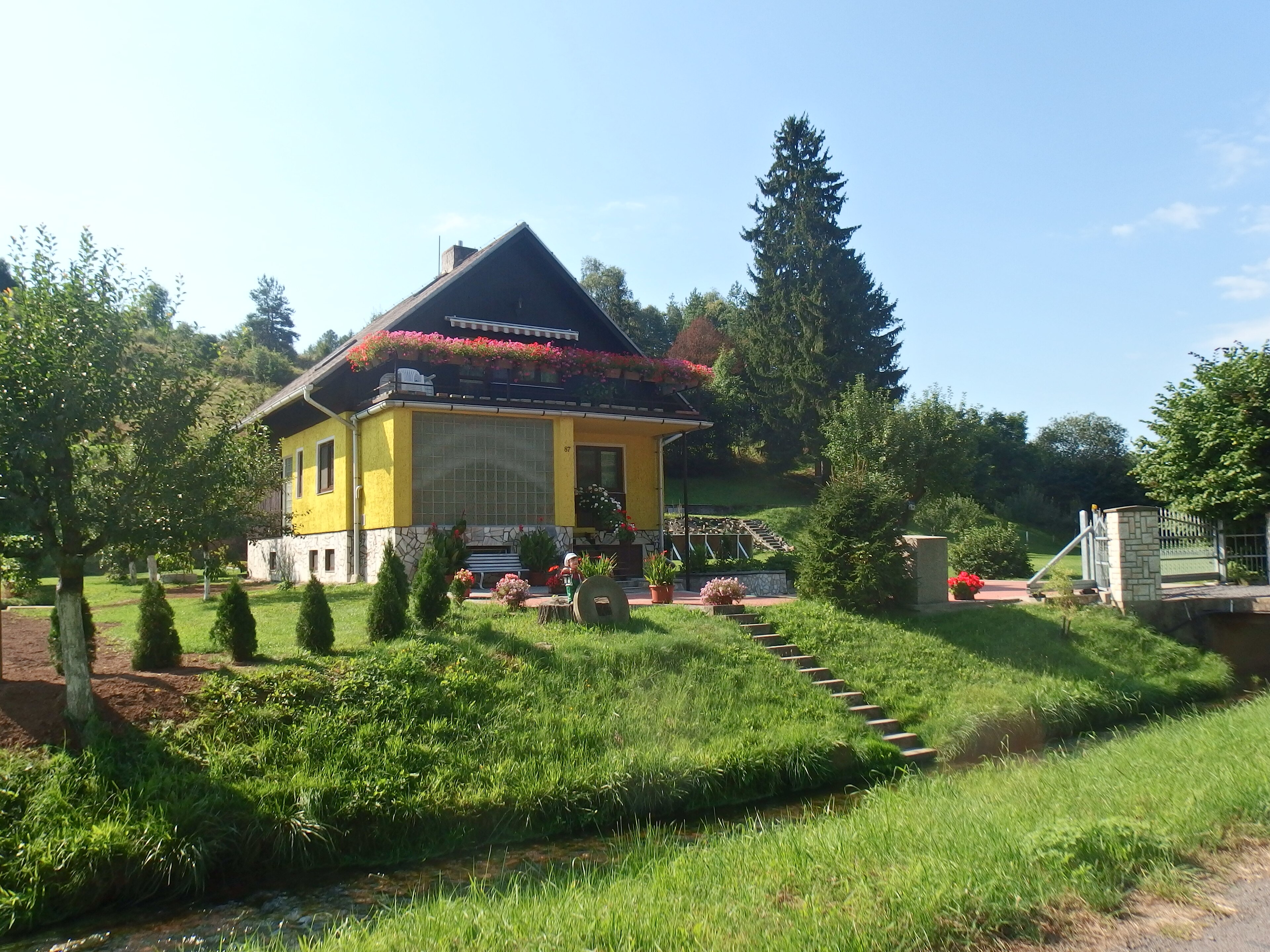 Dnešní pohled – Dlouhá Loučka