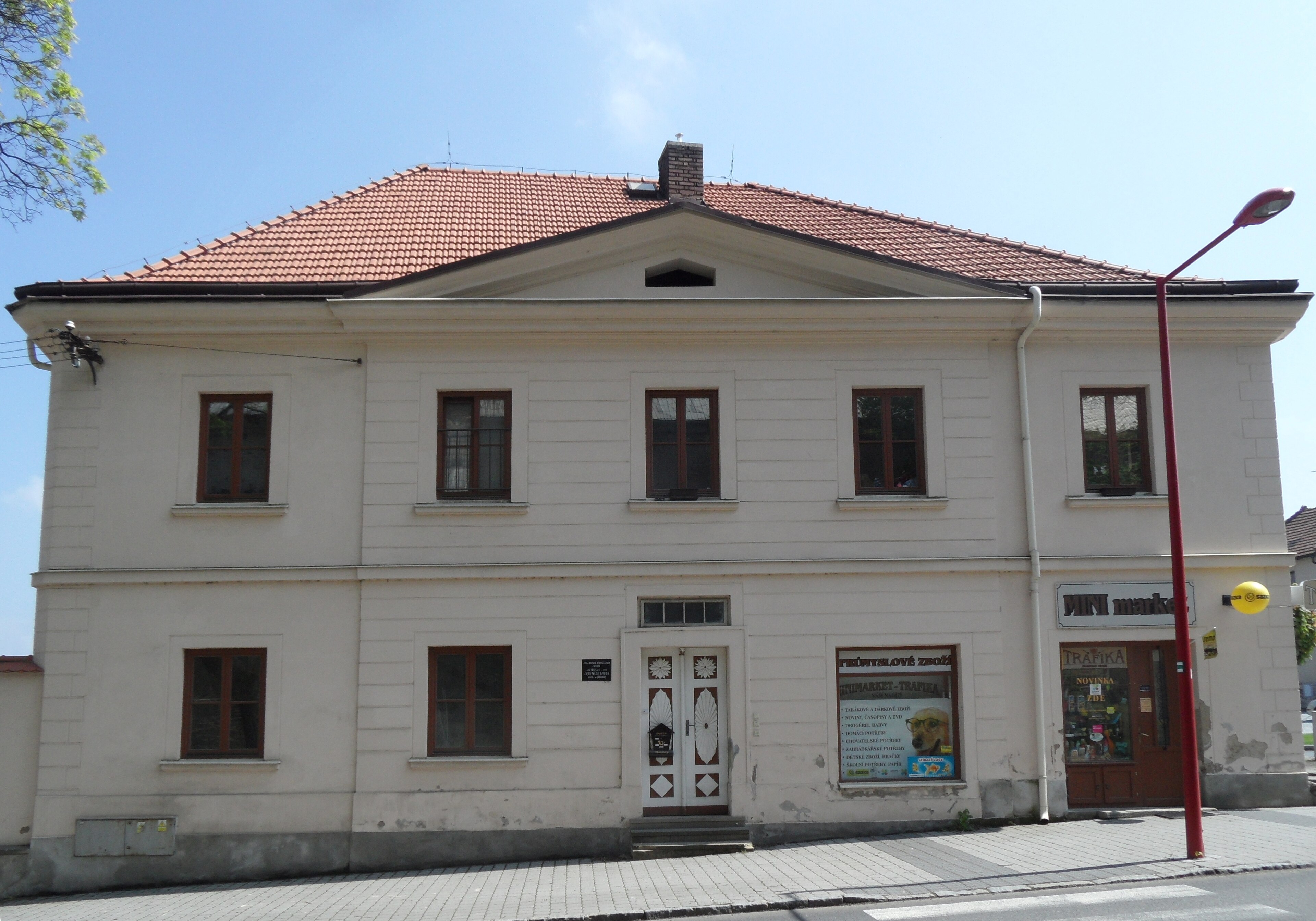 Dnešní pohled – Zámek Červené Pečky