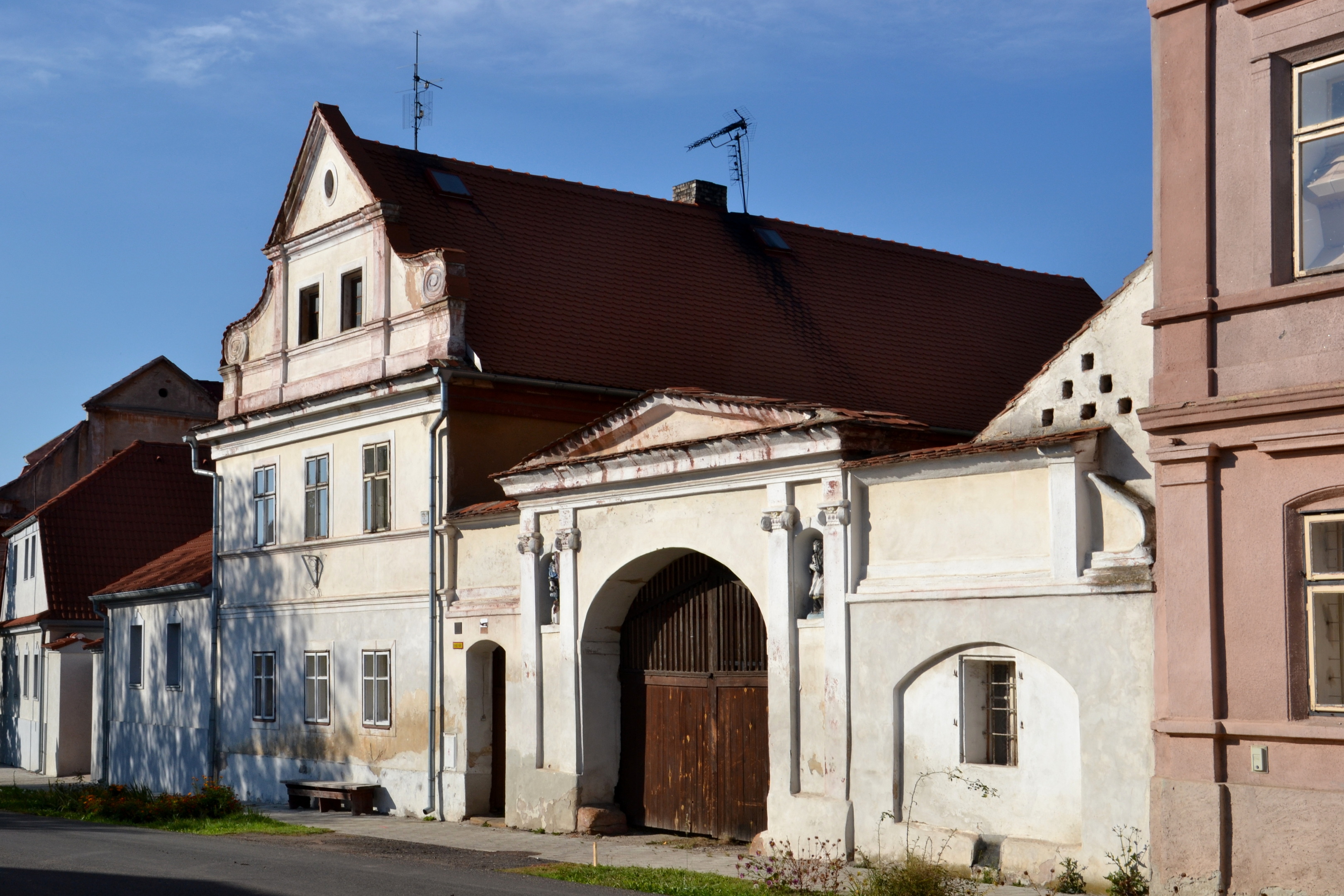 Dnešní pohled – zámek Libědice