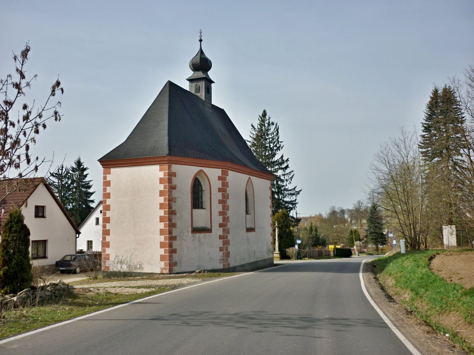 Dnešní pohled – Kaple svatého Jana Křtitele (Deštná)