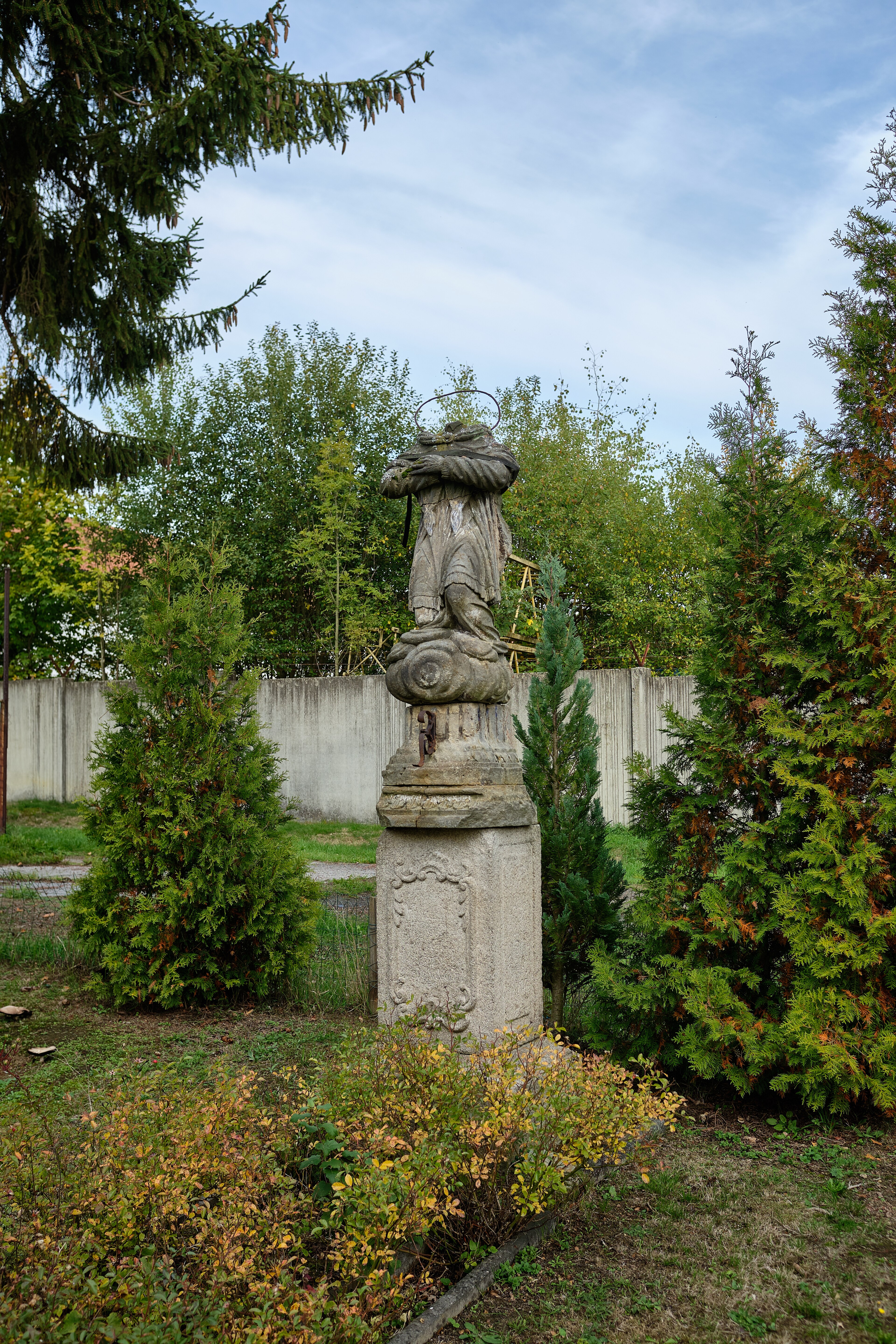 Dnešní pohled – Kostel Povýšení svatého Kříže (Nový Kostel)