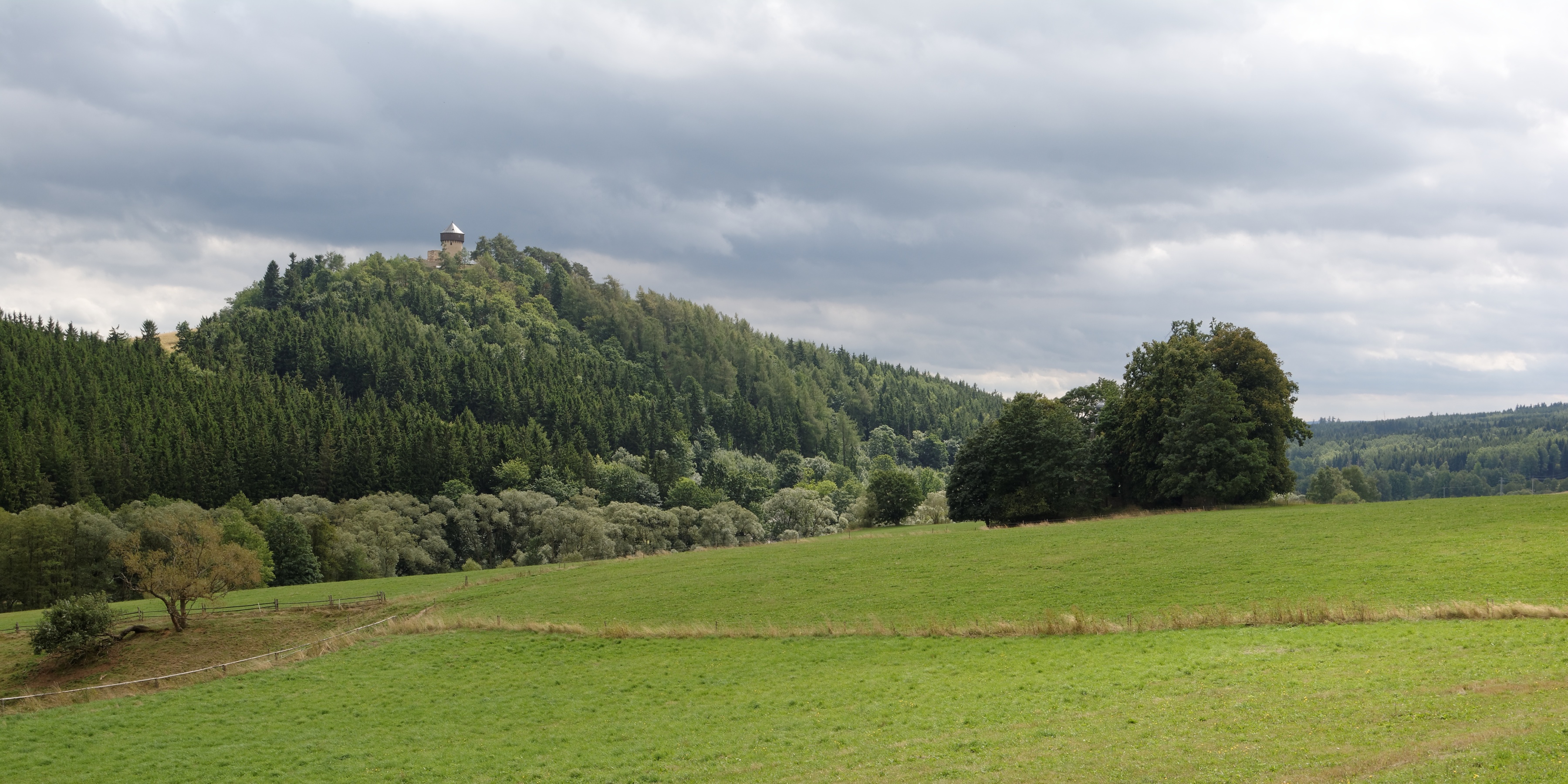 Dnešní pohled – Kostel svatého Jakuba (Bochov)