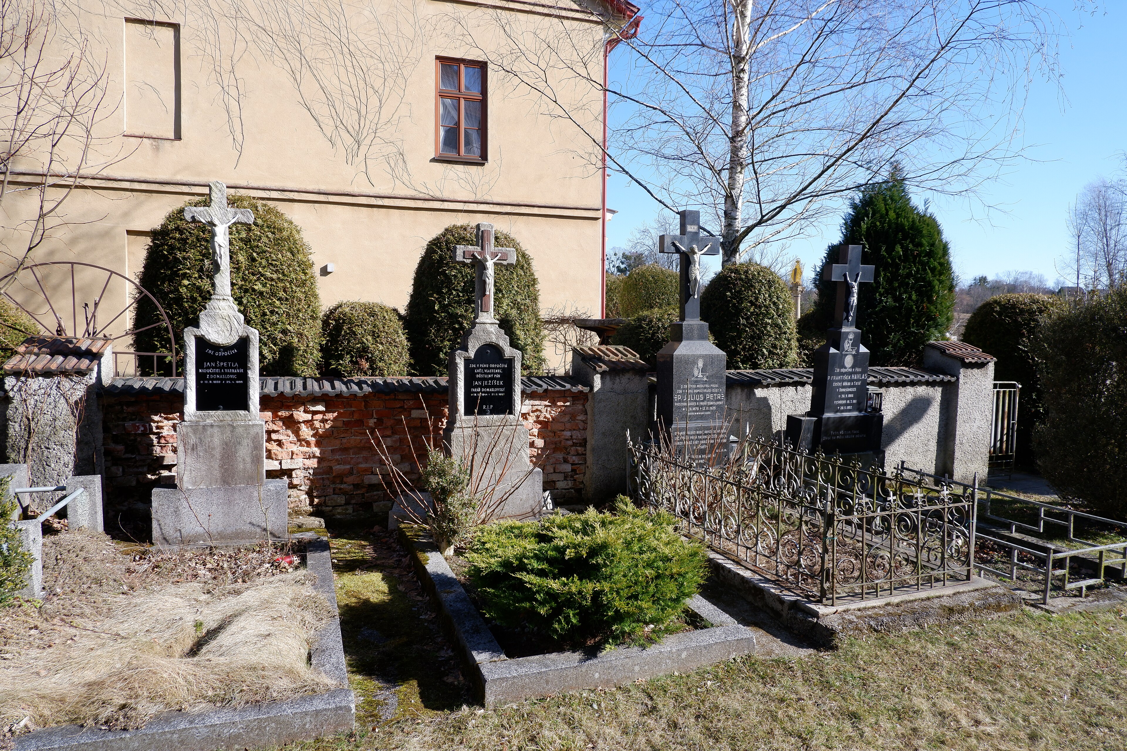 Dnešní pohled – Kostel svatého Jakuba Staršího (Horní Domaslavice)