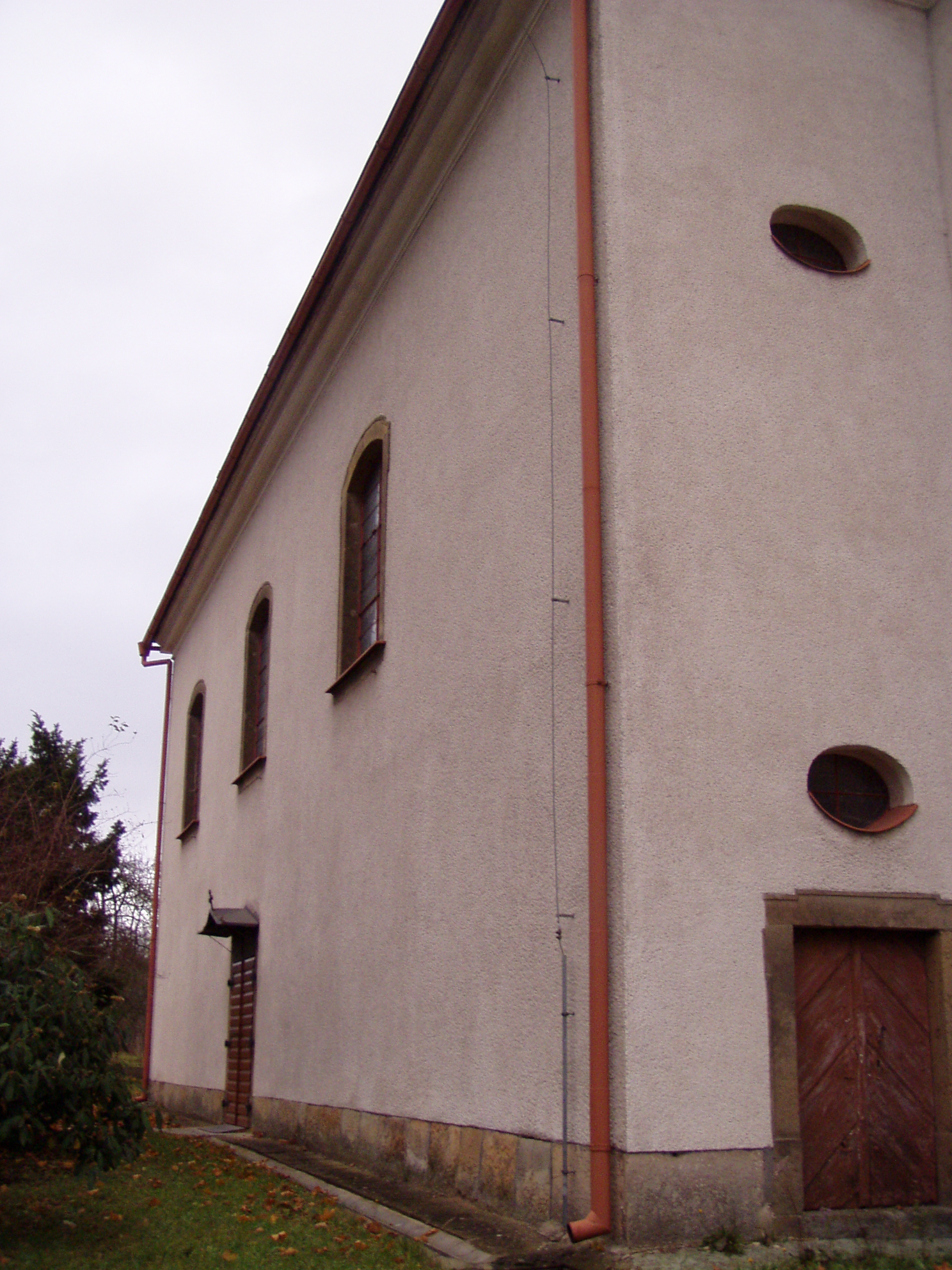 Dnešní pohled – Kostel svatého Petra a Pavla (Dobré)