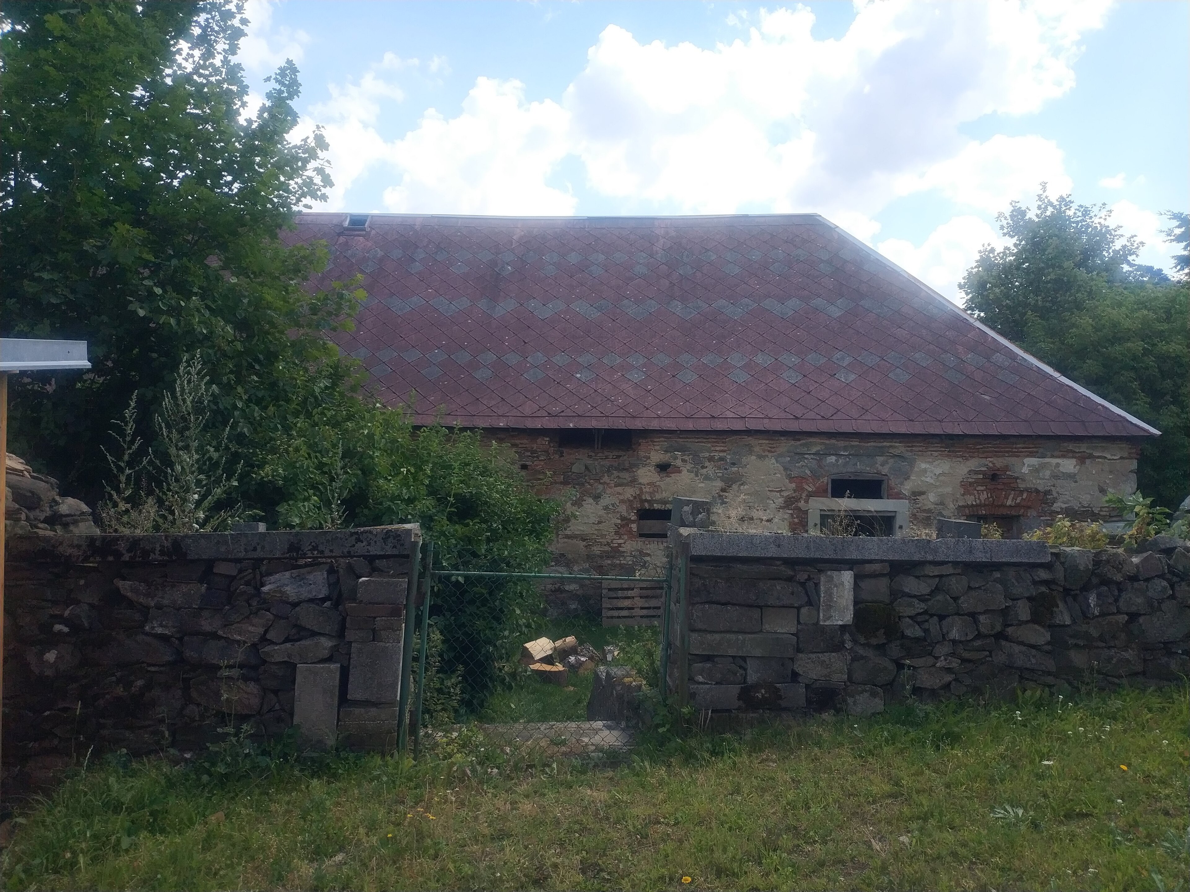 Dnešní pohled – Kostel svatého Vavřince (Ovesné Kladruby)
