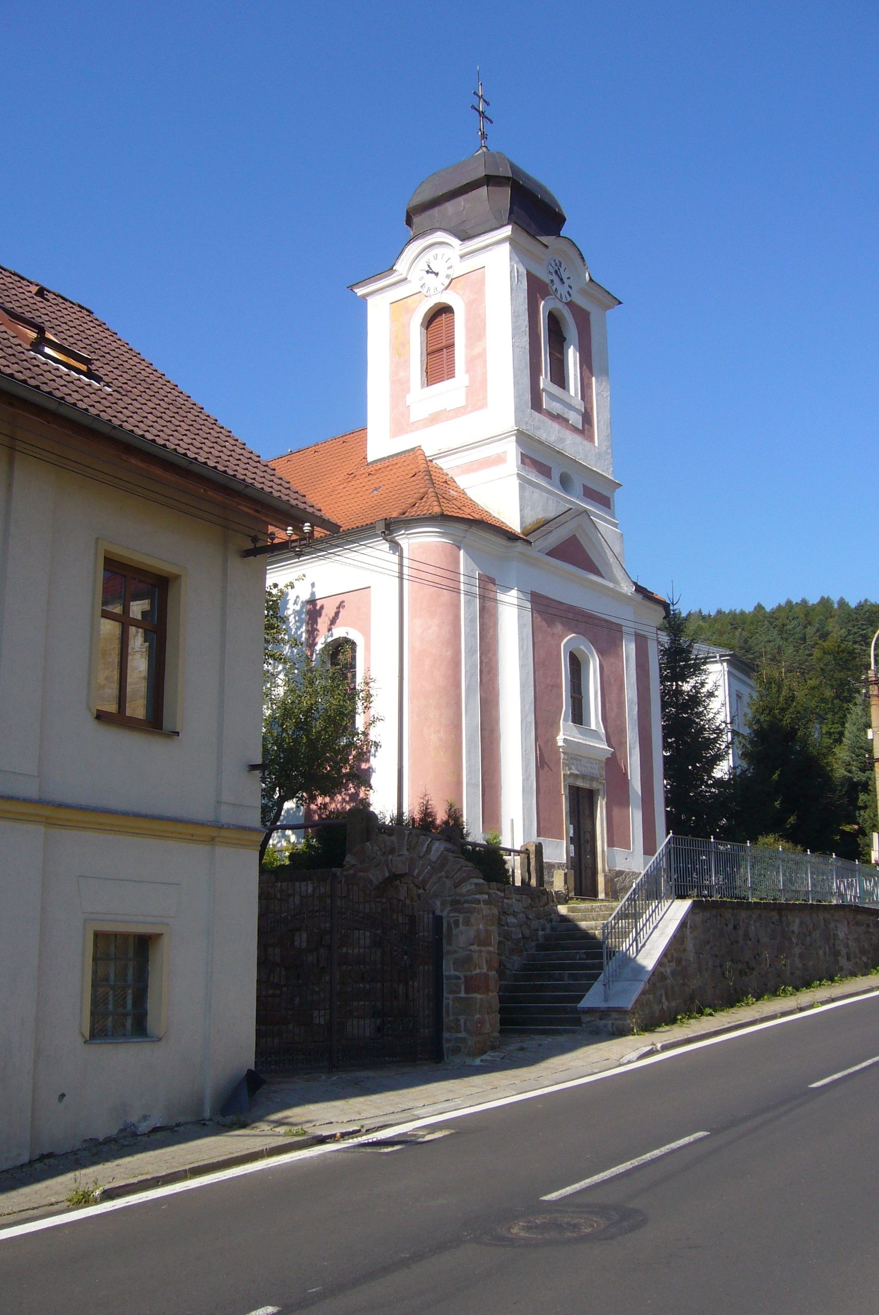 Dnešní pohled – Kostel svatého Vendelína (Perštejn)