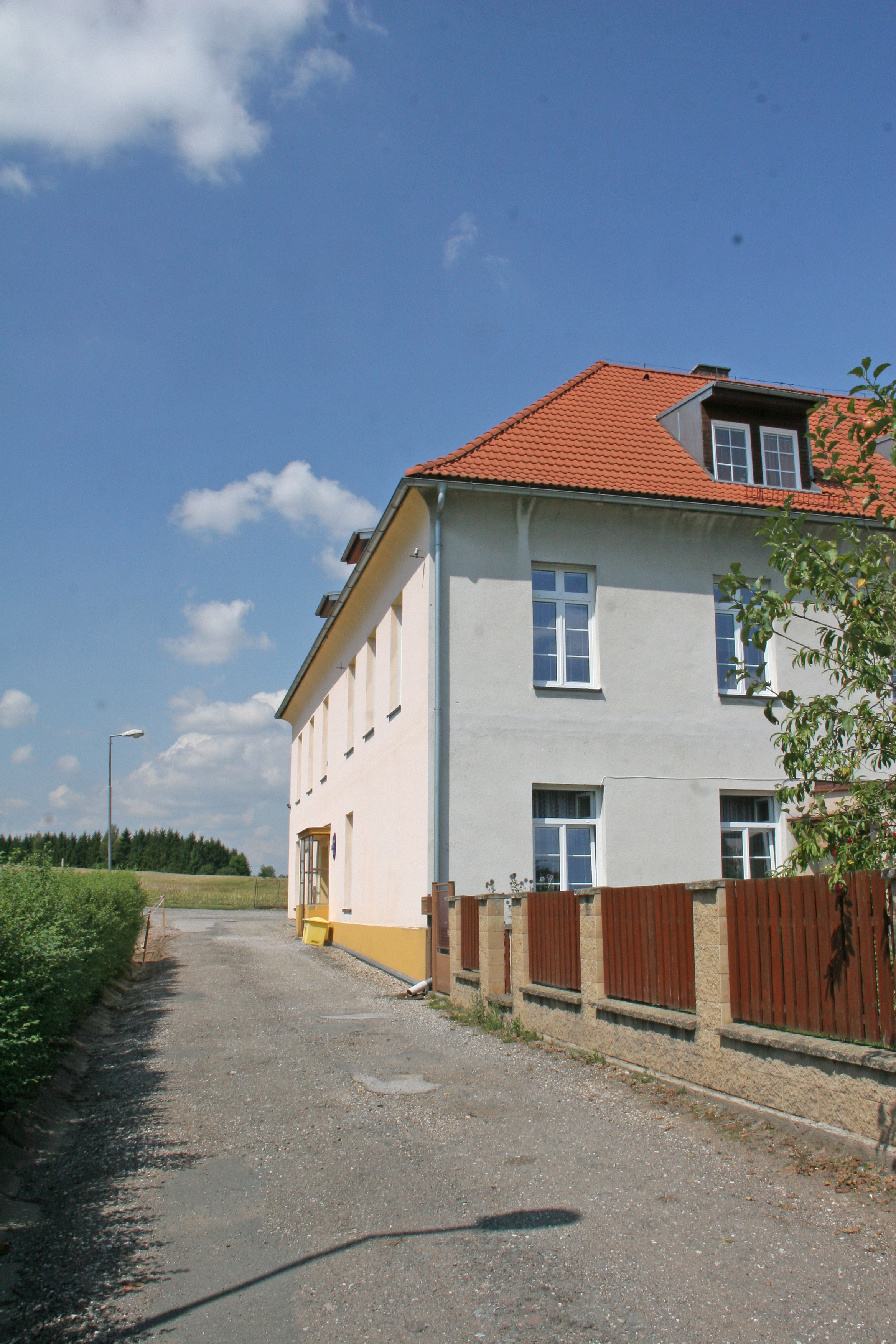 Dnešní pohled – Kostel svatého Václava (Číbuz)