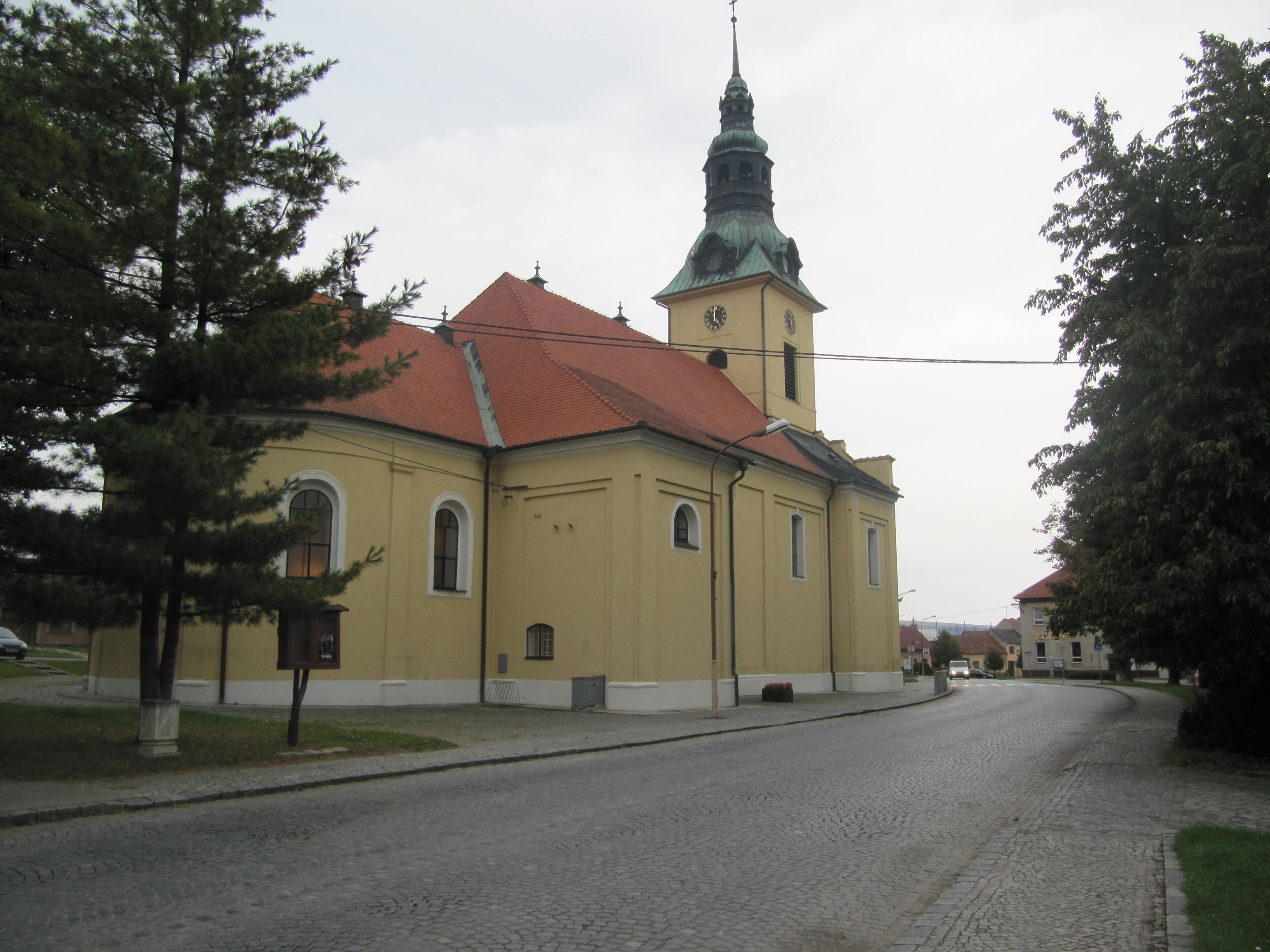 Dnešní pohled – Kostel svatých Andělů strážných (Nivnice)