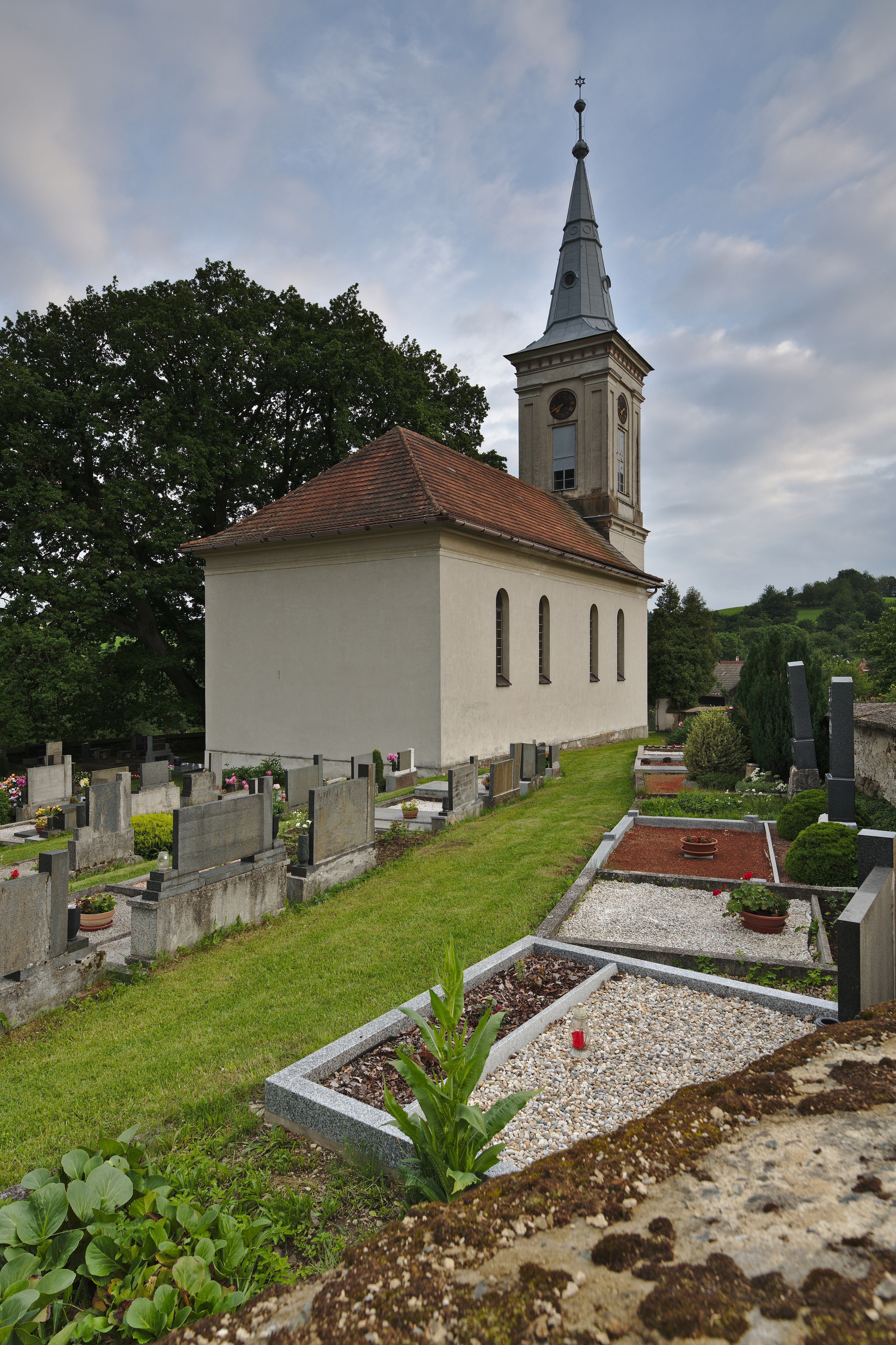 Dnešní pohled – evangelický kostel v Prosetíně