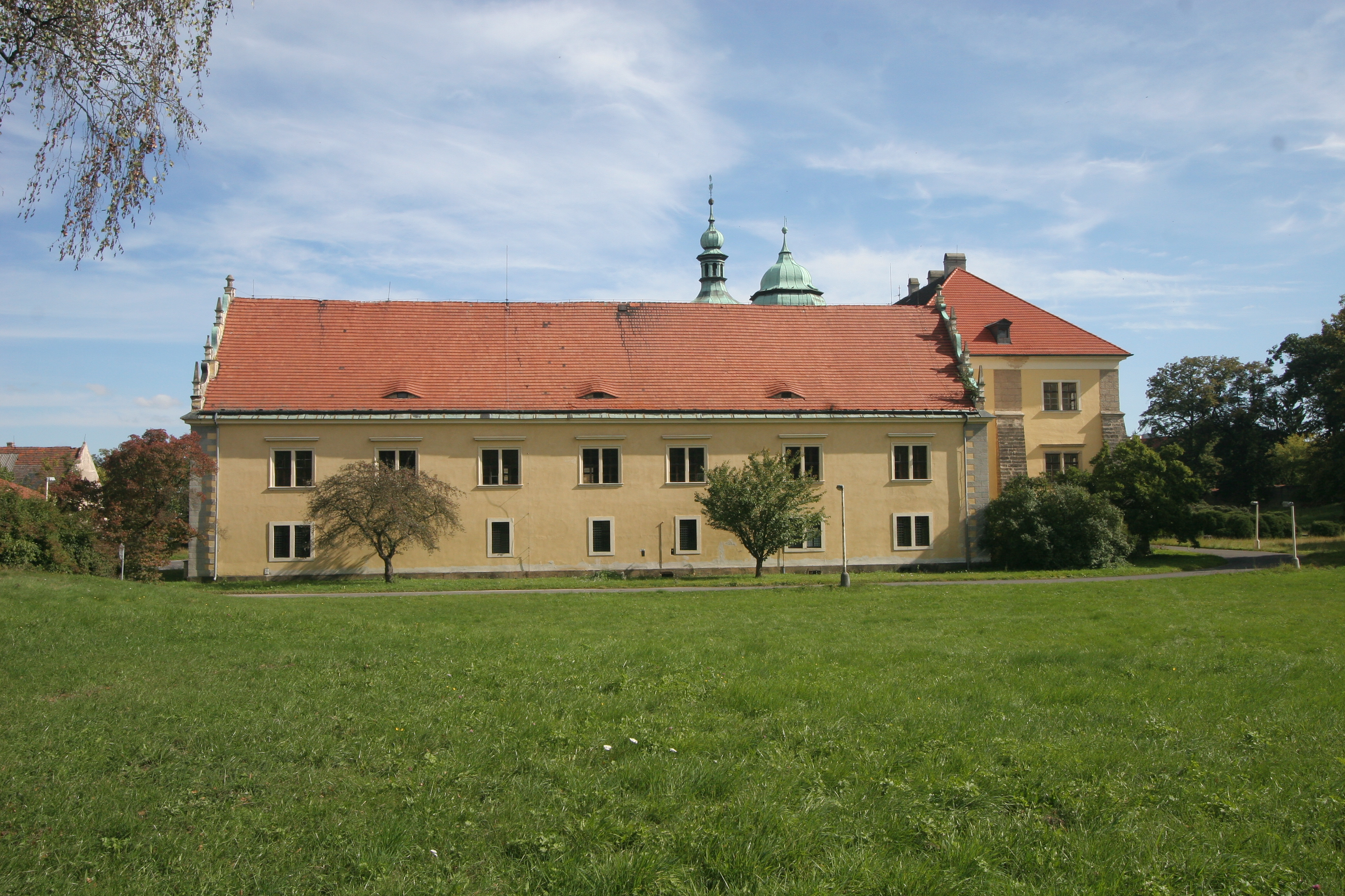 Dnešní pohled – kaple na hřbitově v Doksech
