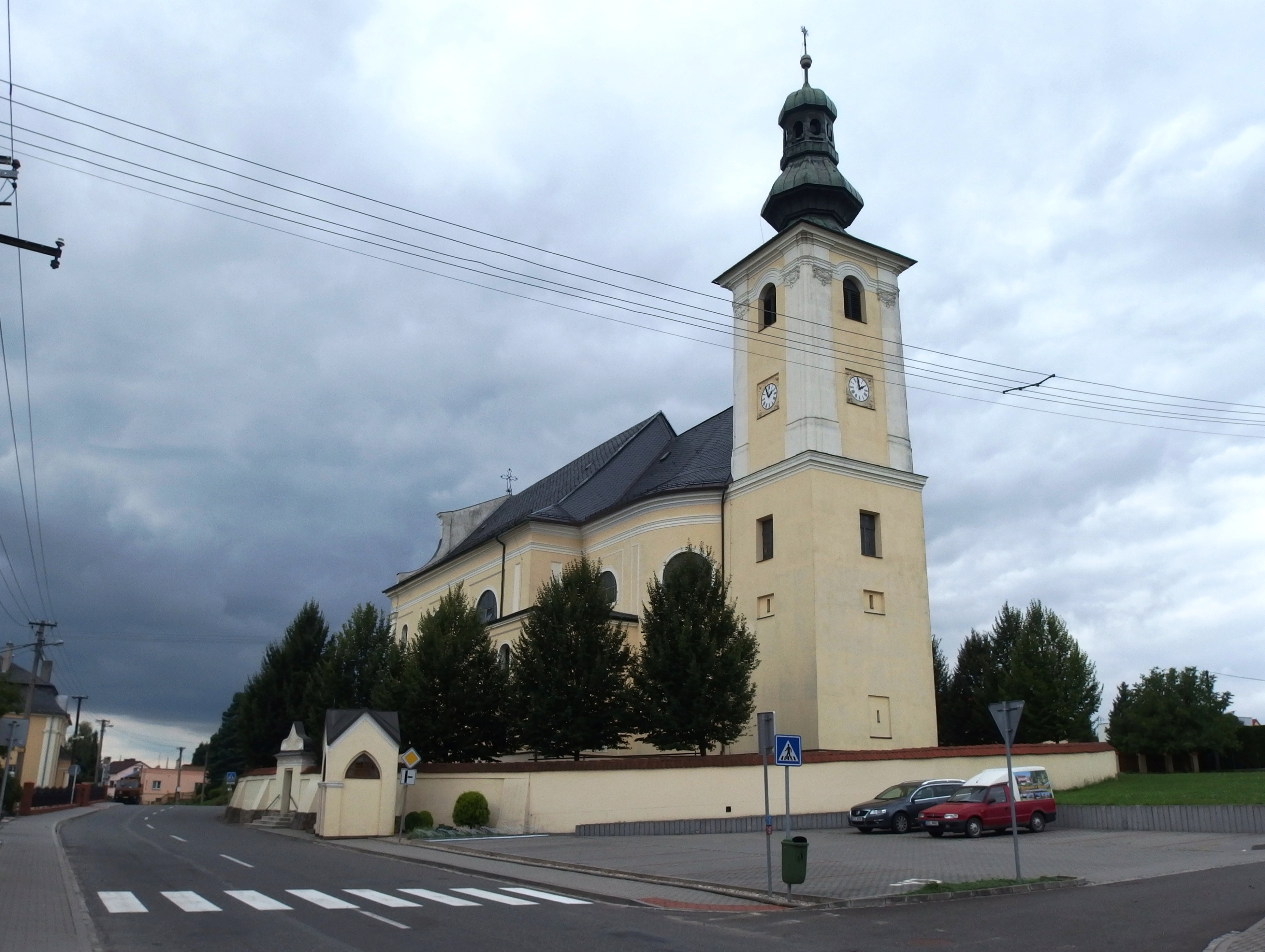 Dnešní pohled – kostel Nejsvětější Trojice (Bohuslavice)