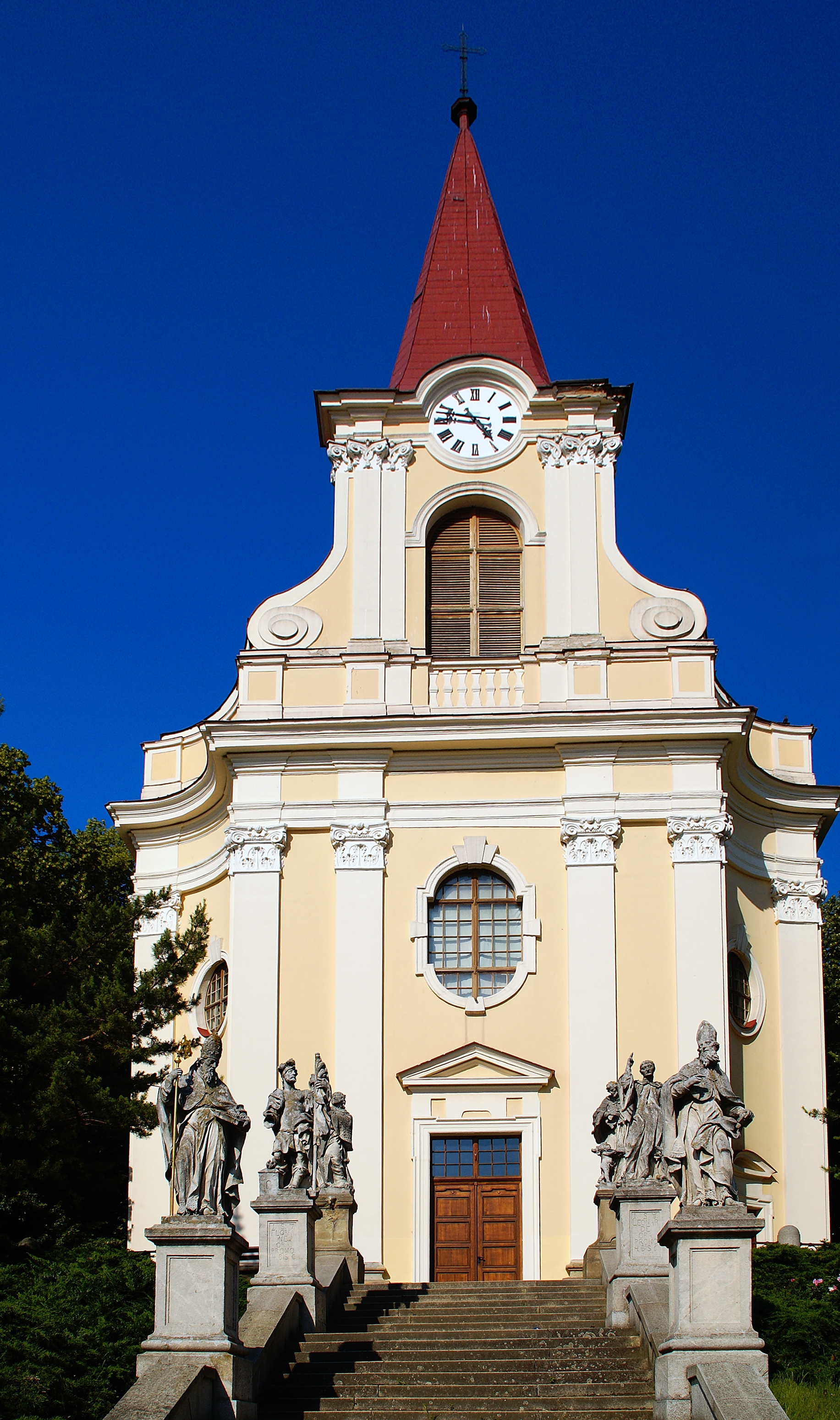 Dnešní pohled – kostel Povýšení svatého Kříže (Židlochovice)