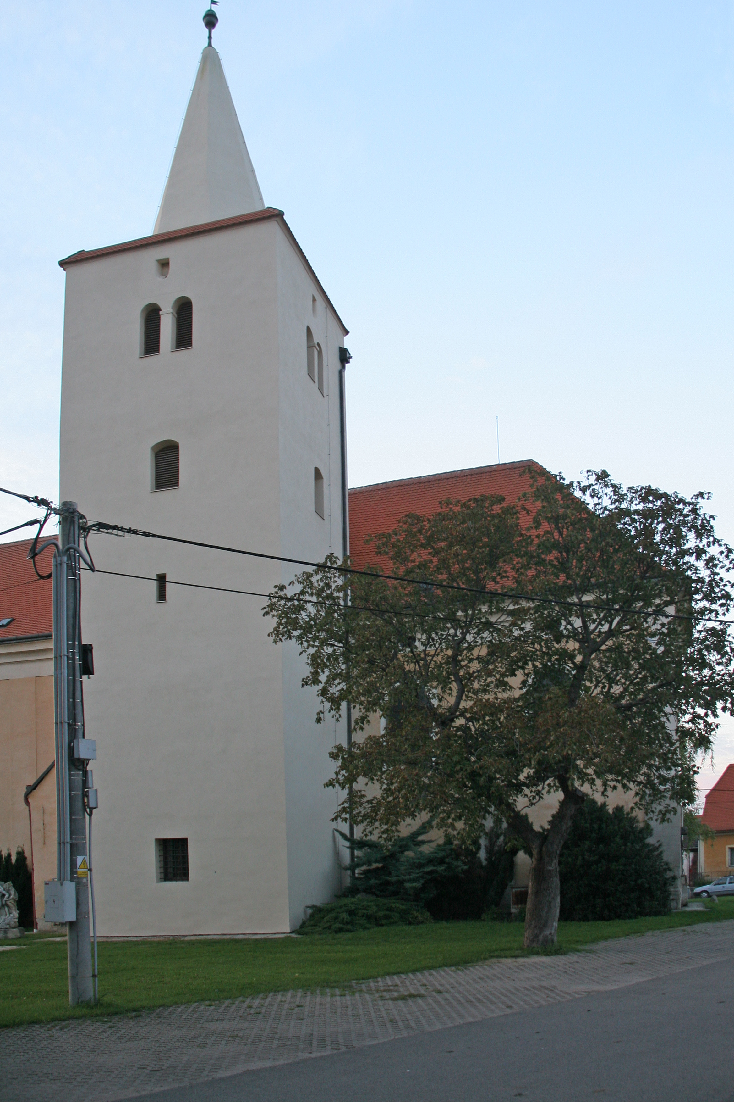 Dnešní pohled – kostel Stětí svatého Jana Křtitele (Vrbovec)