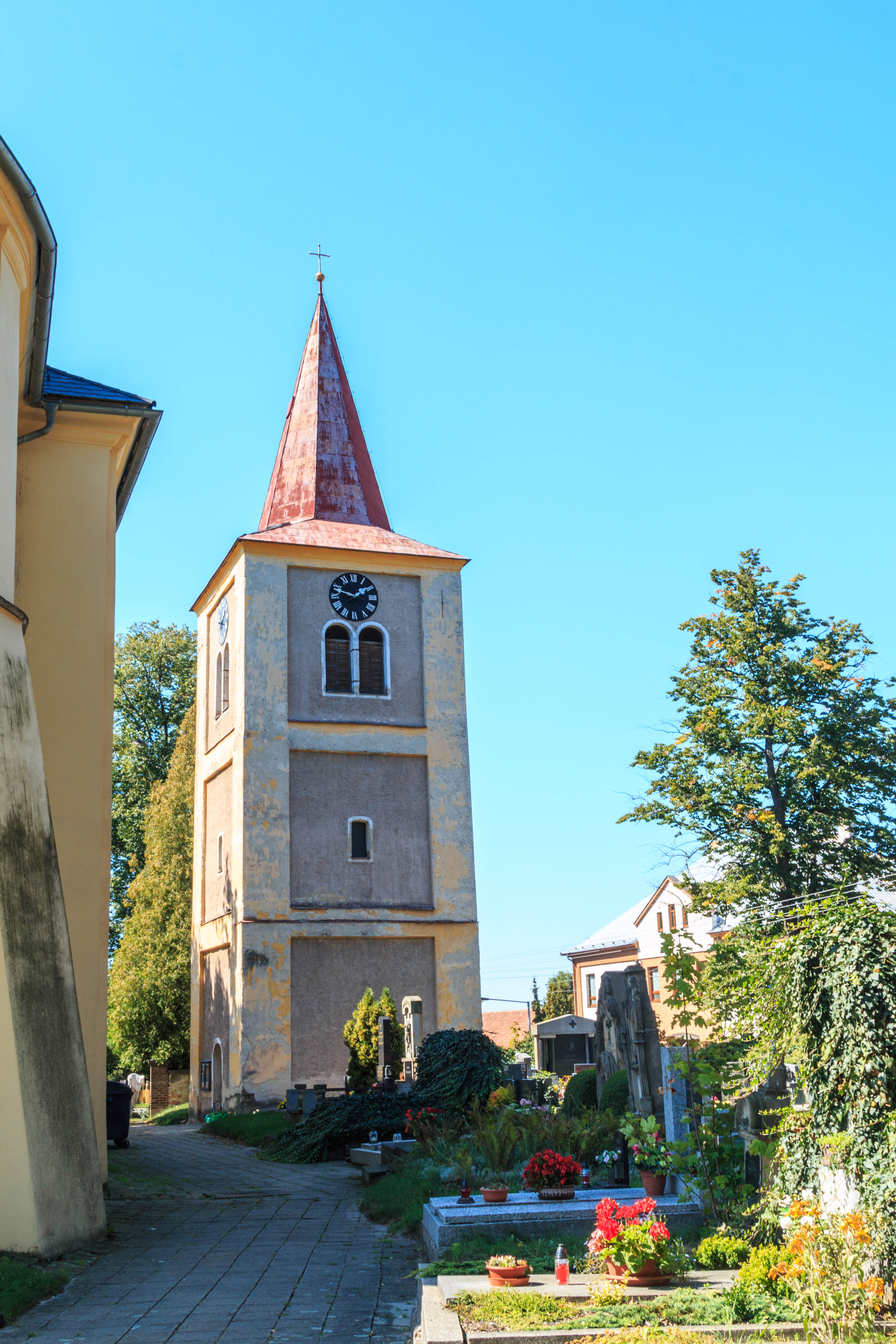 Dnešní pohled – kostel svaté Kateřiny (Horní Roveň)