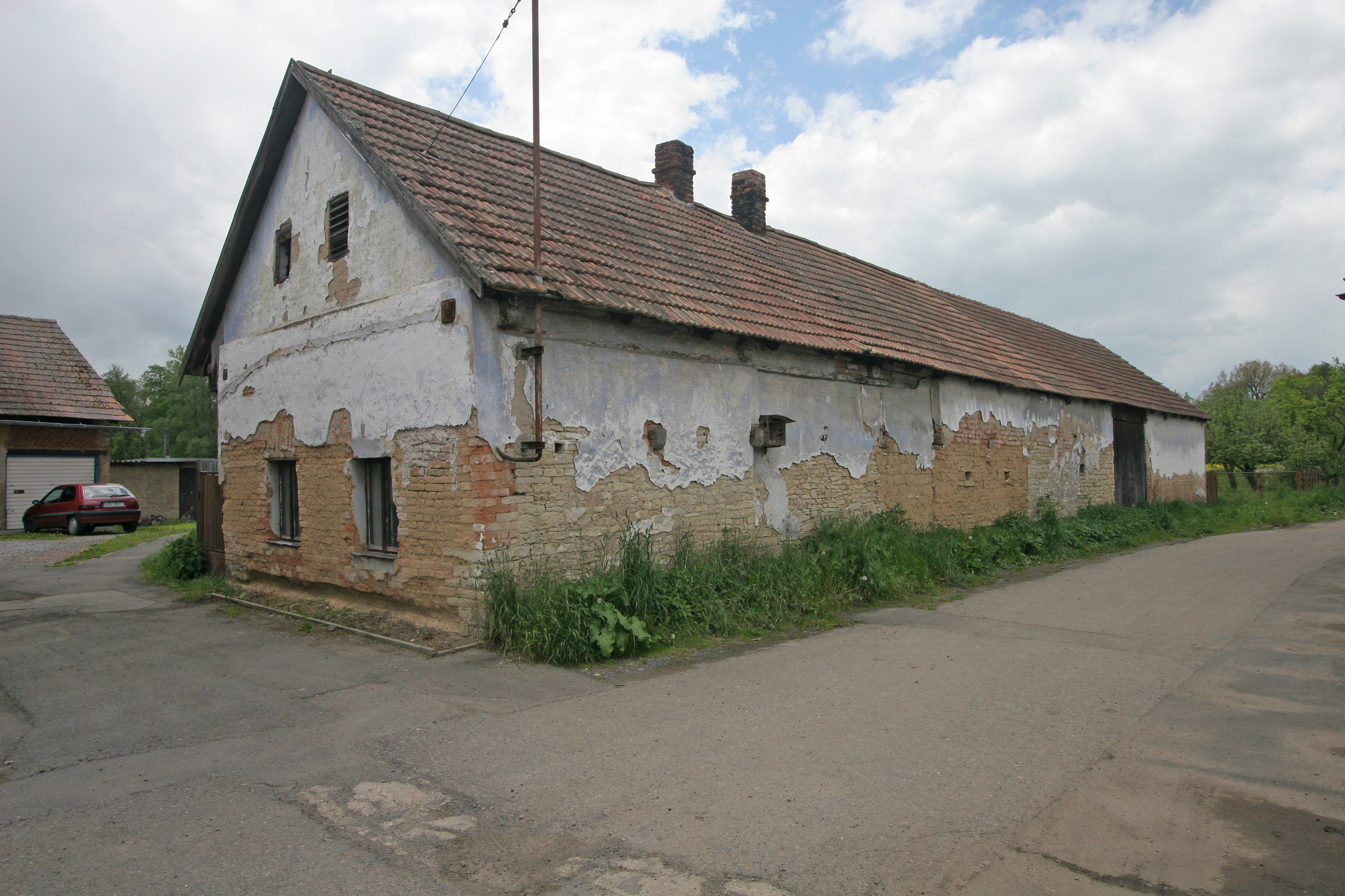 Dnešní pohled – kostel svatého Michaela (Trojovice)