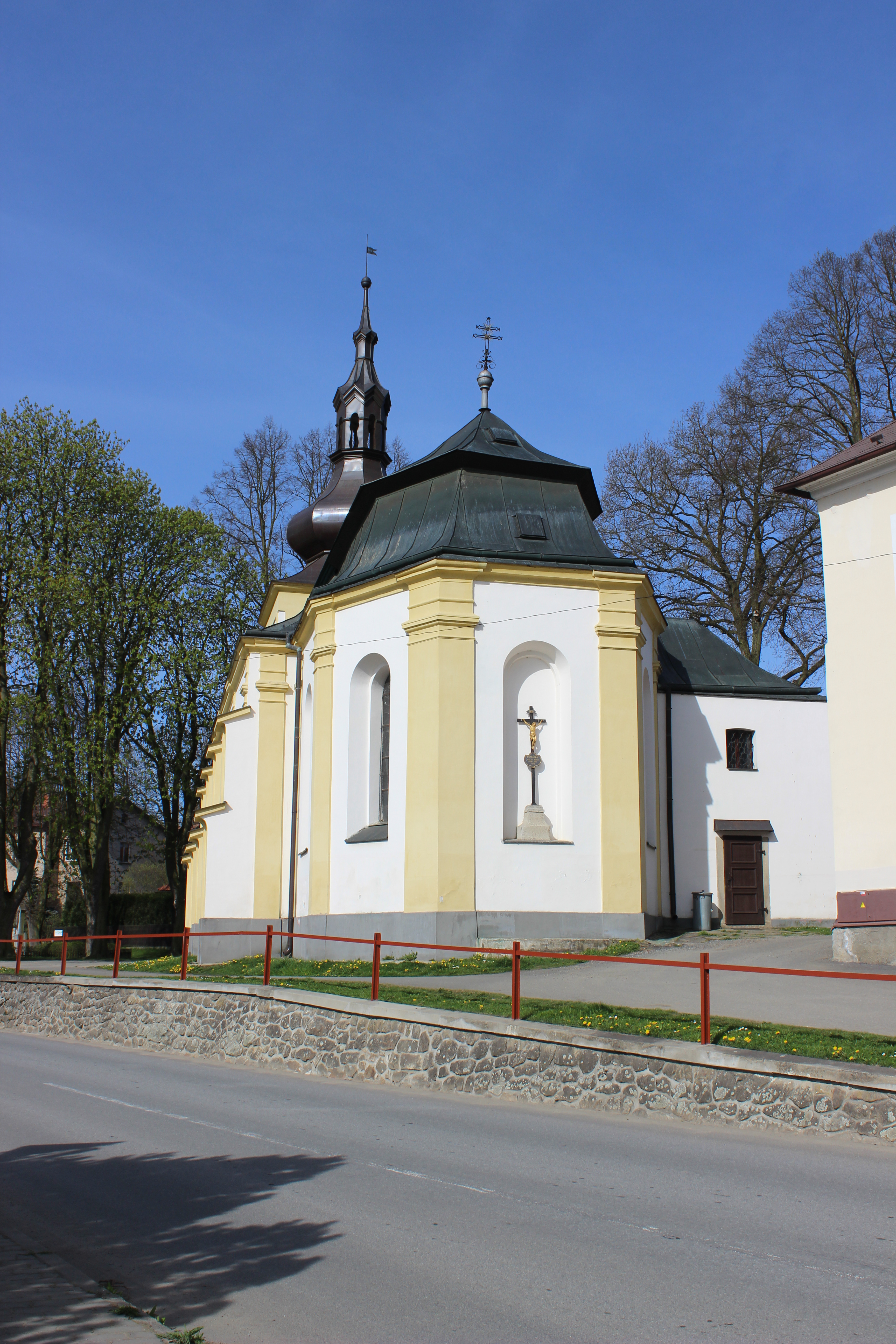 Dnešní pohled – kostel svatého Vavřince (Rynárec)