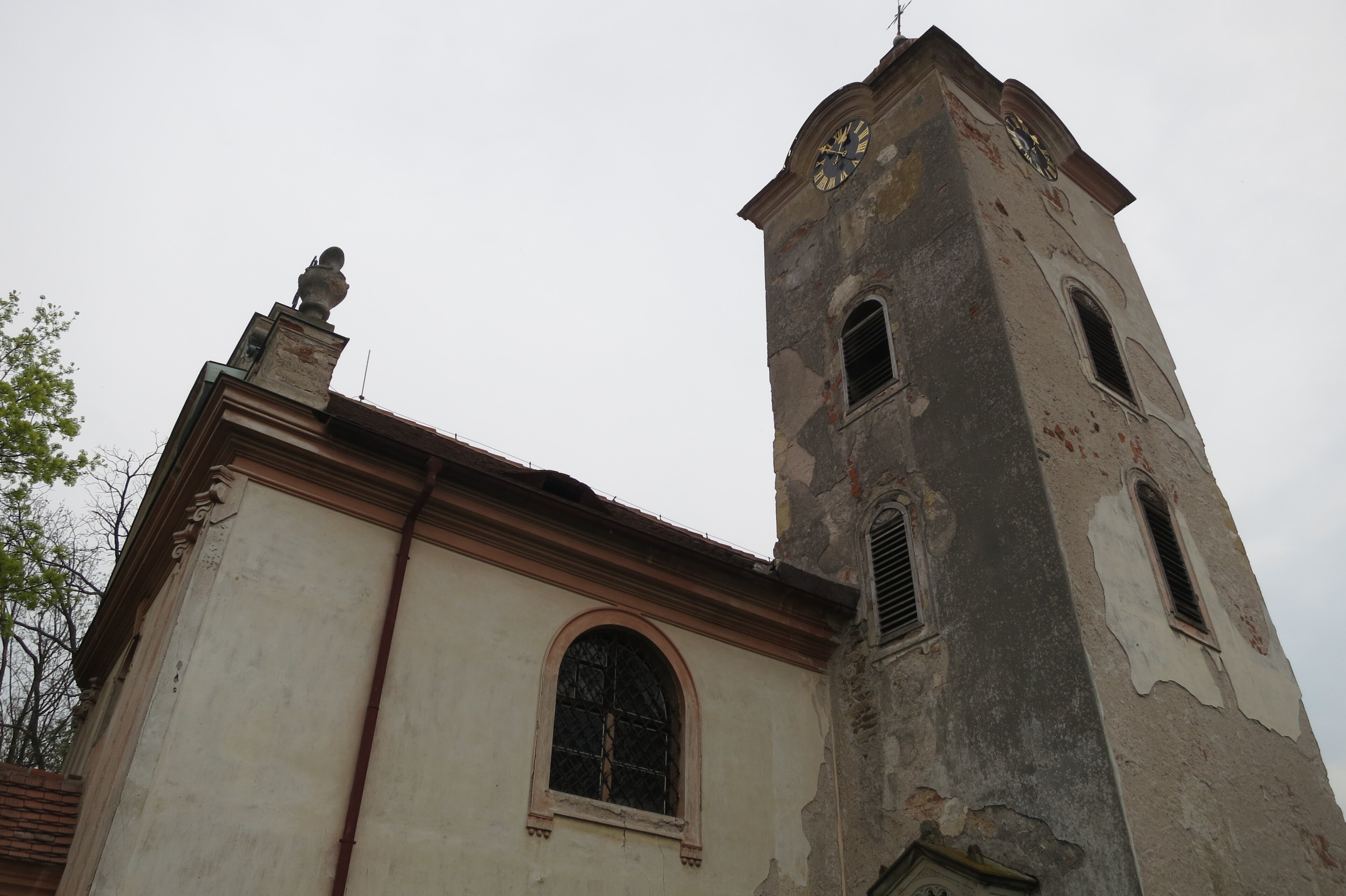 Dnešní pohled – kostel svatého Václava (Svojšice)