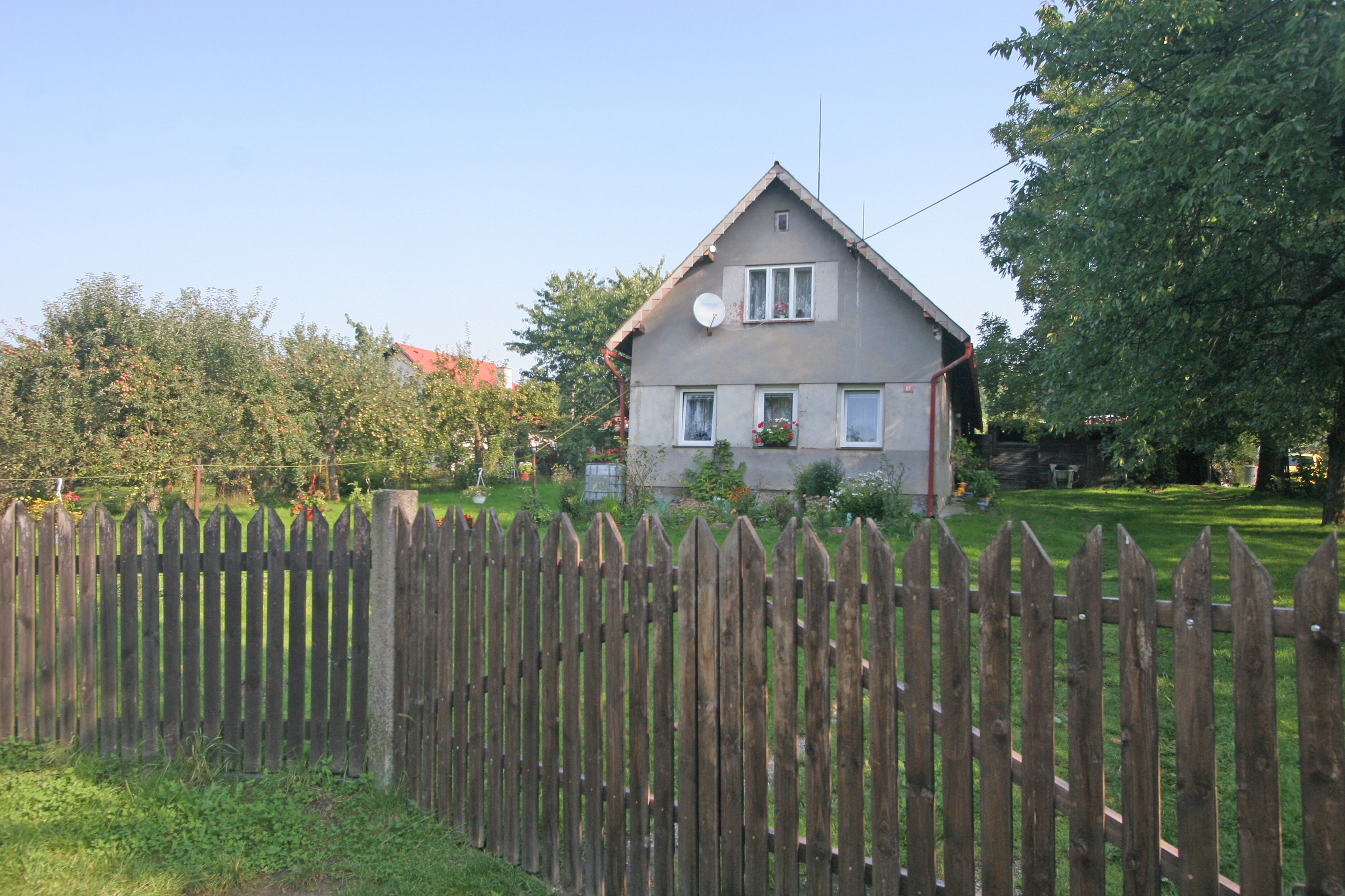 Dnešní pohled – Červená kaplička