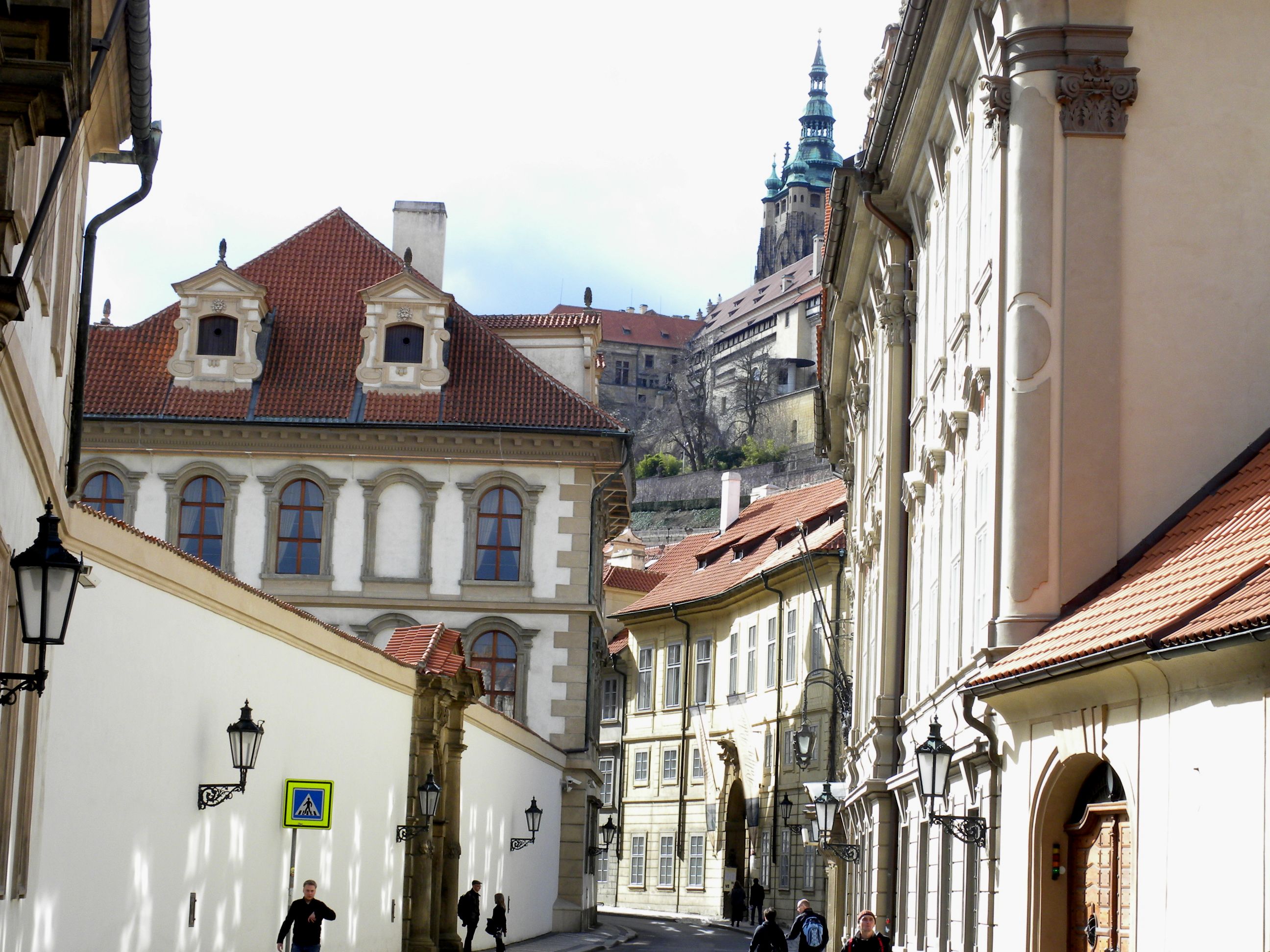 Dnešní pohled – Valdštejnská ulice