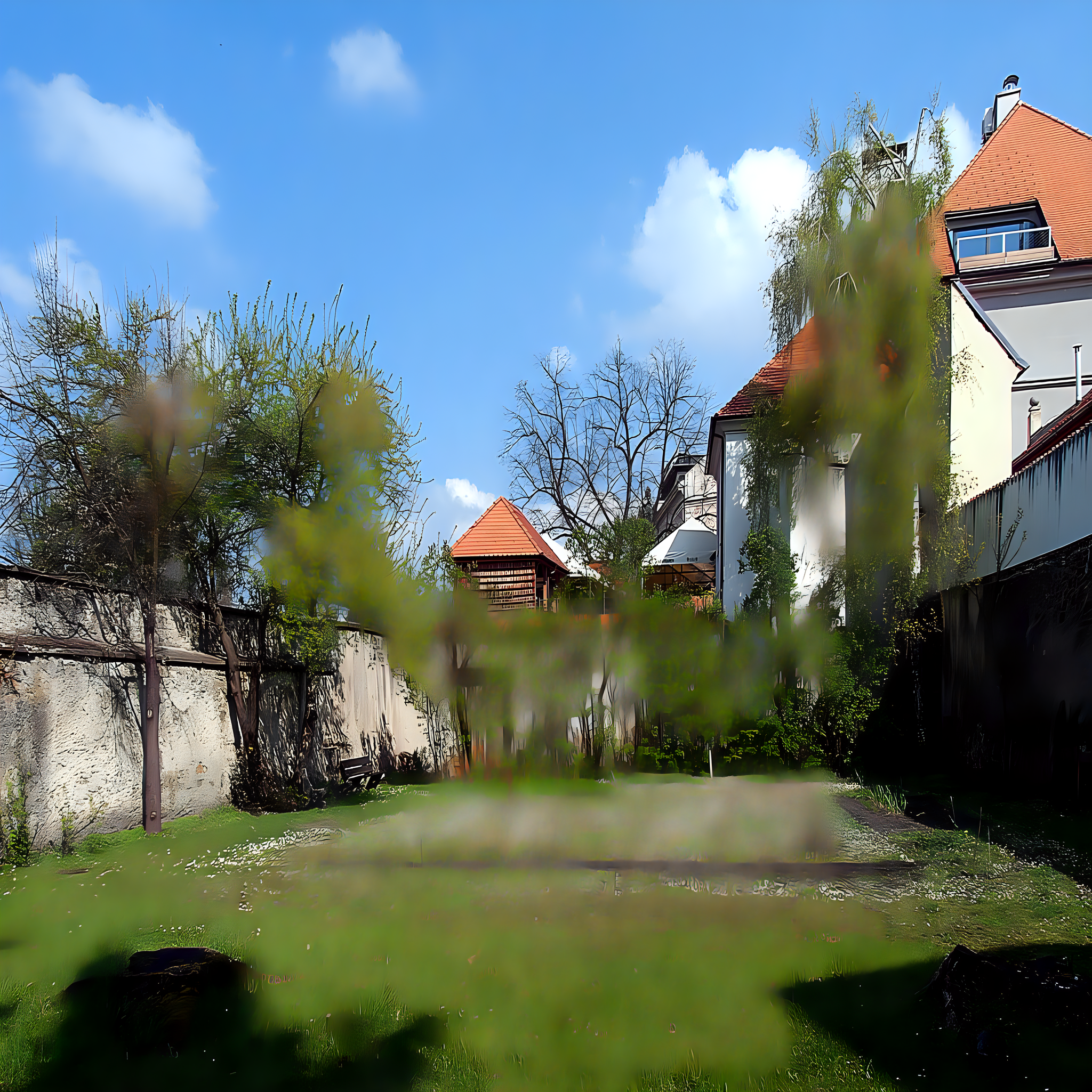 
<span>Biskupská zahrada</span>
