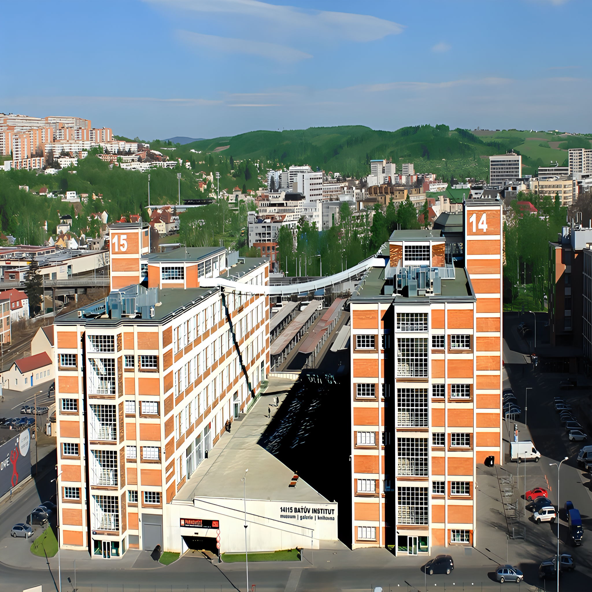 
<span>14|15 Baťův institut</span>
