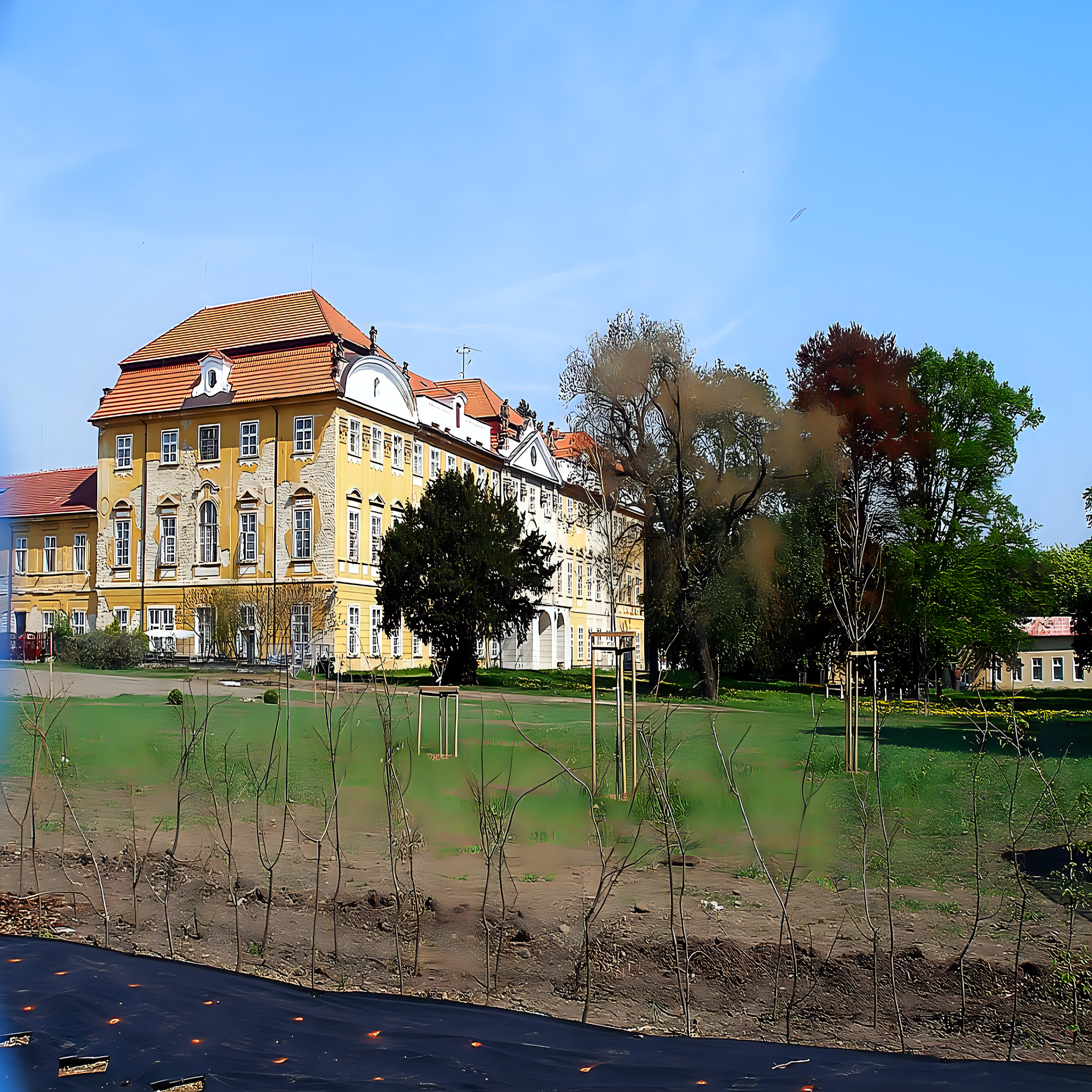 
<span>Horní Beřkovice</span>

