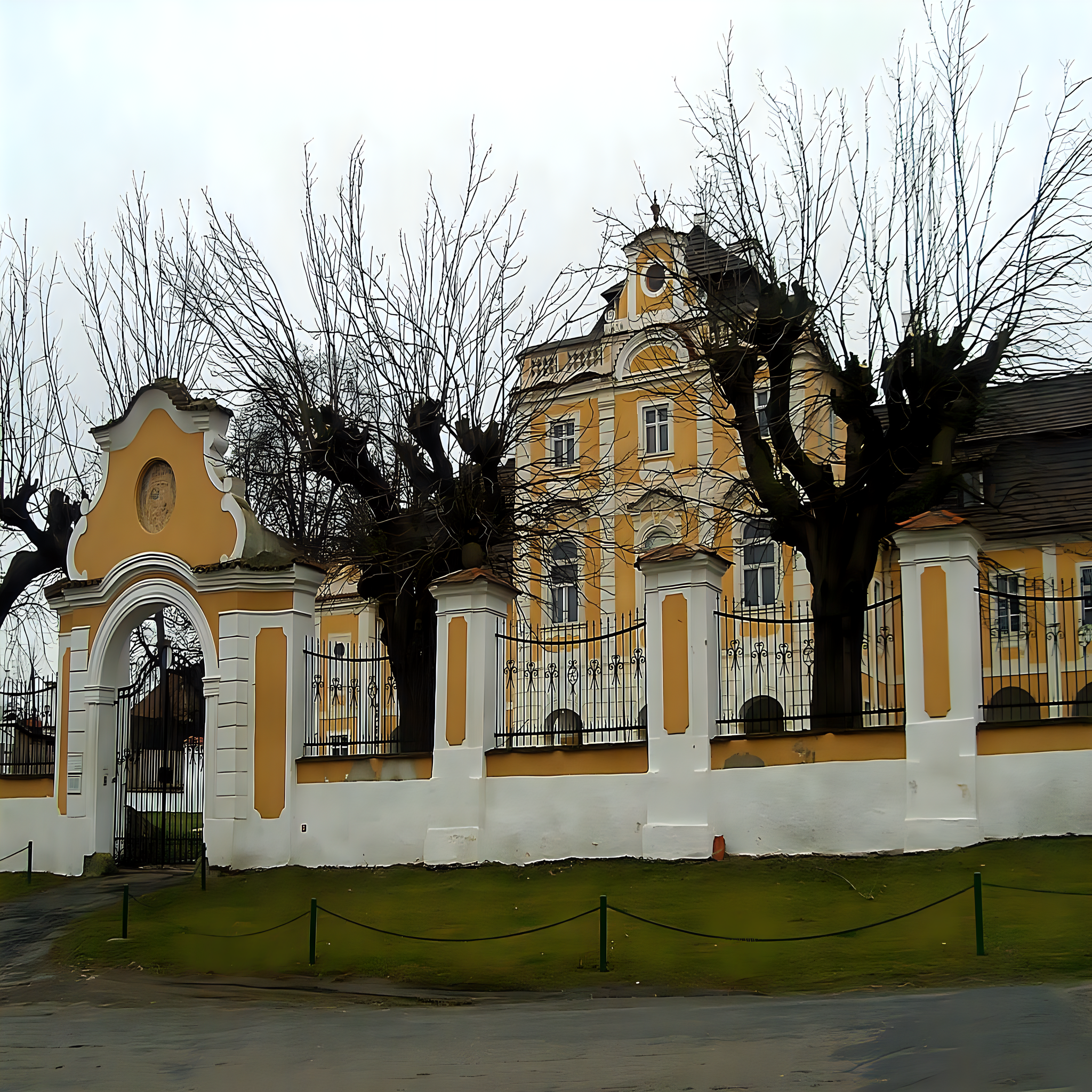 
<span>Zámek Klášter</span>
