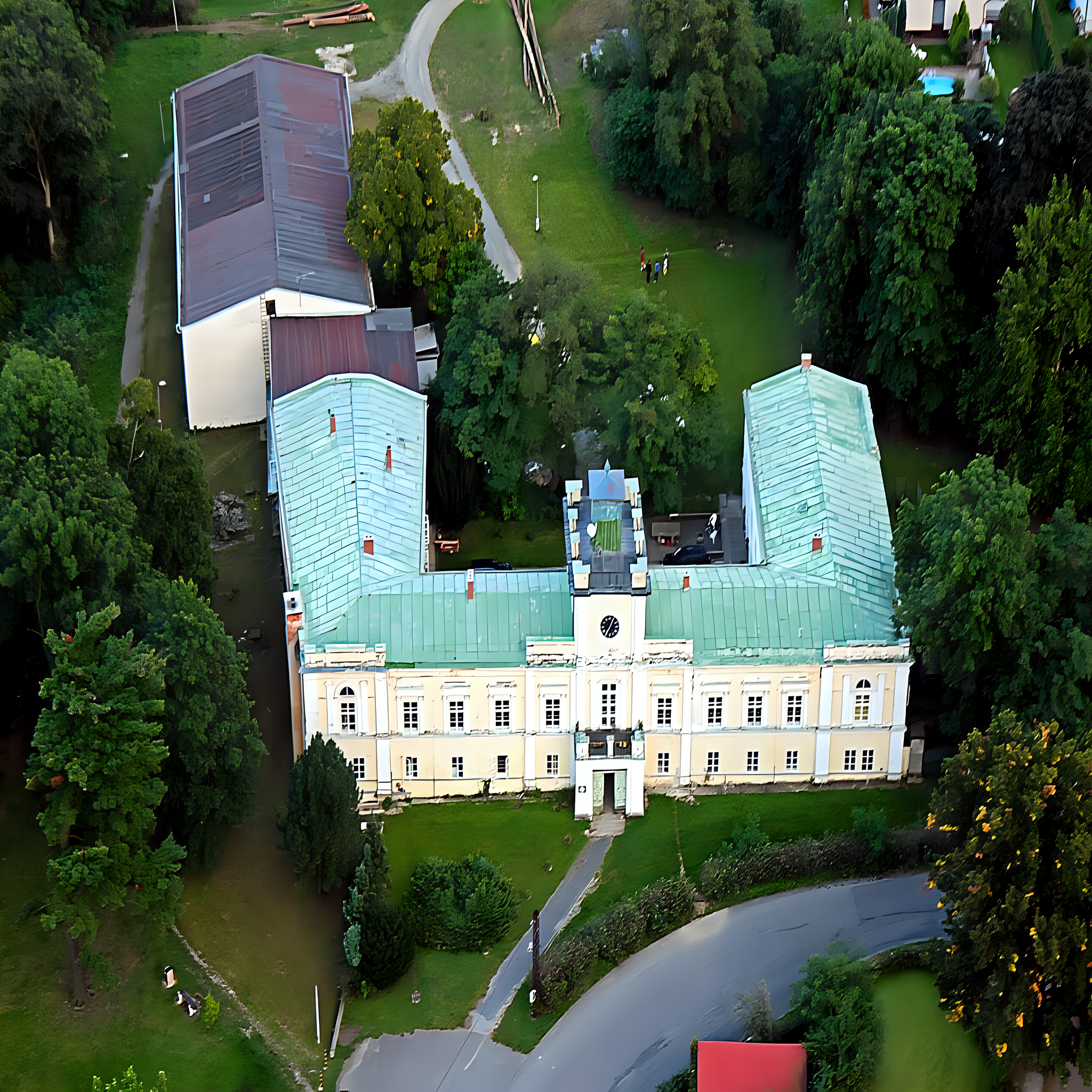 
<span>Zámek Skalsko</span>
