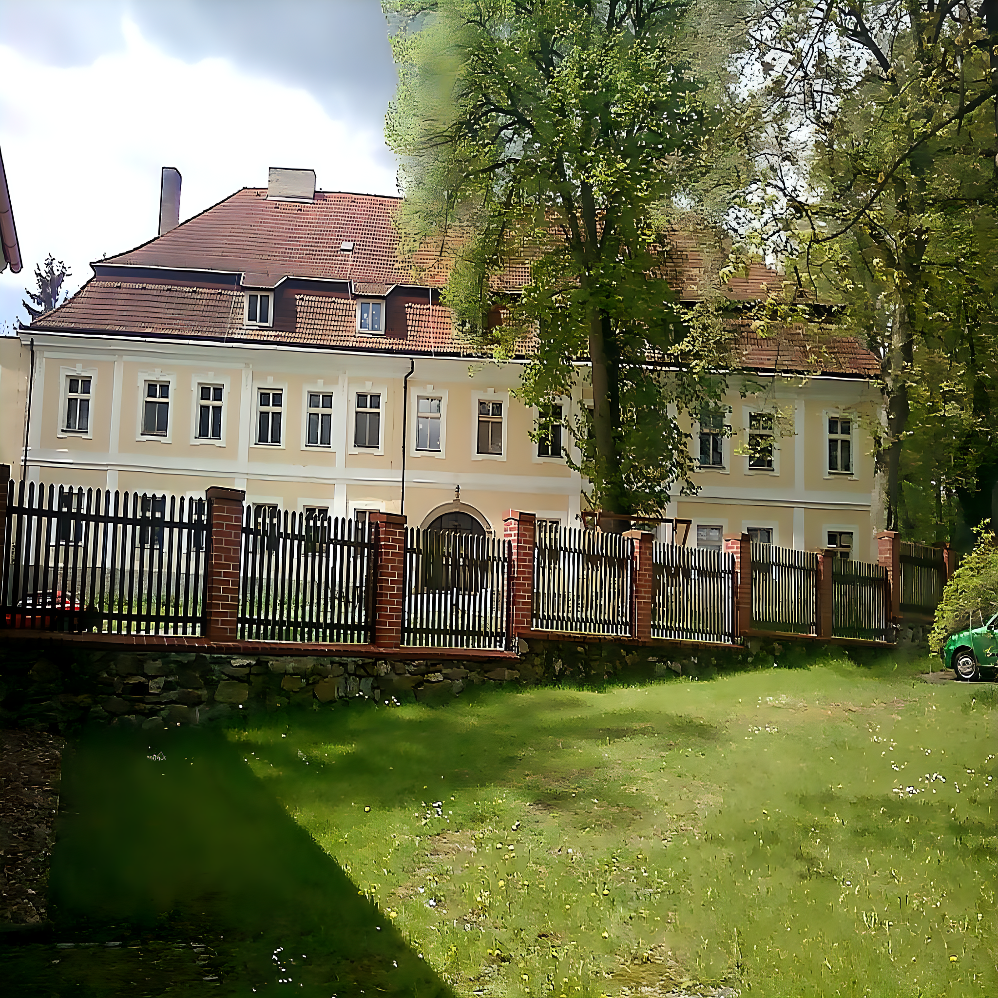 
<span>Zámek Těchobuz</span>
