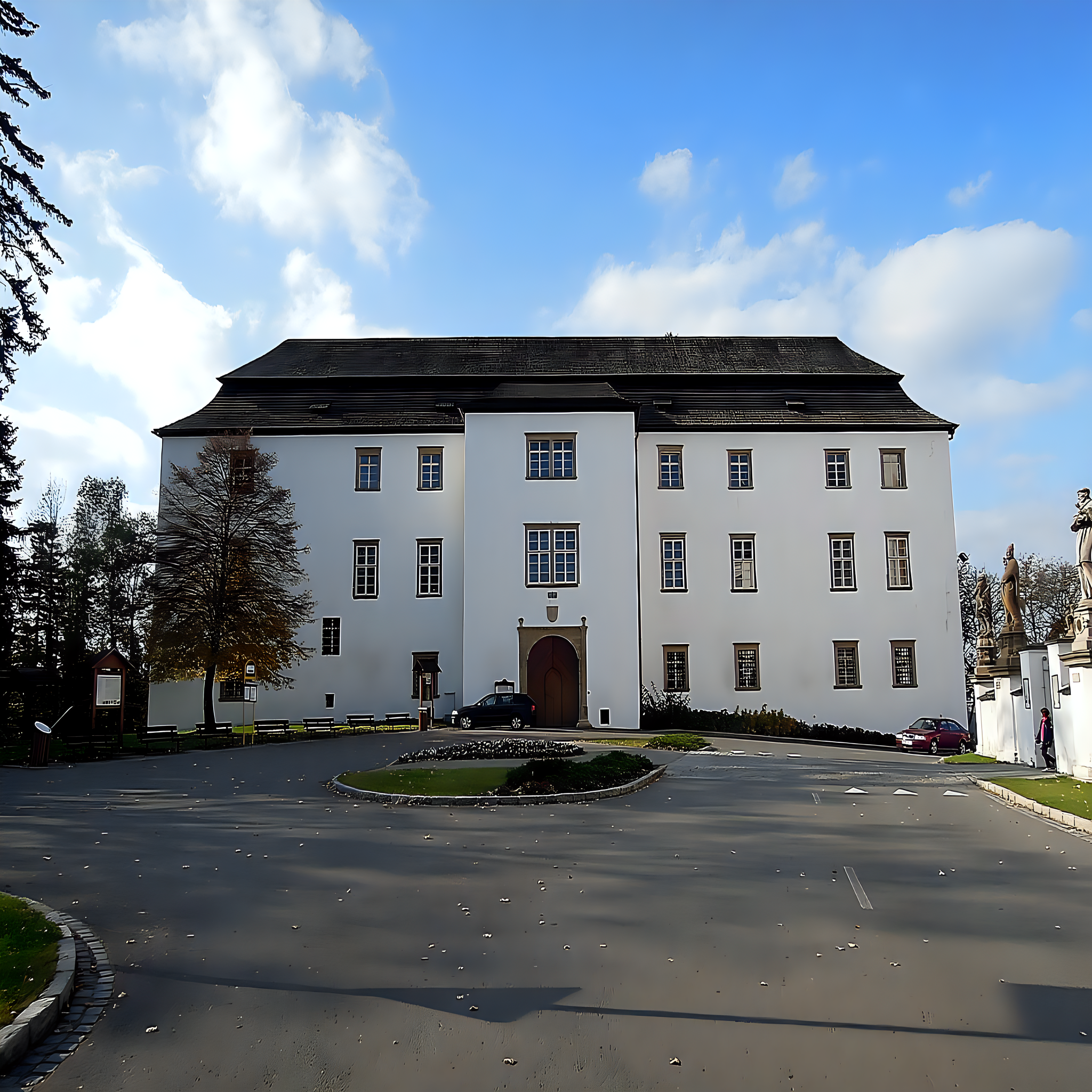 
<span>zámek Hustopeče nad Bečvou</span>
