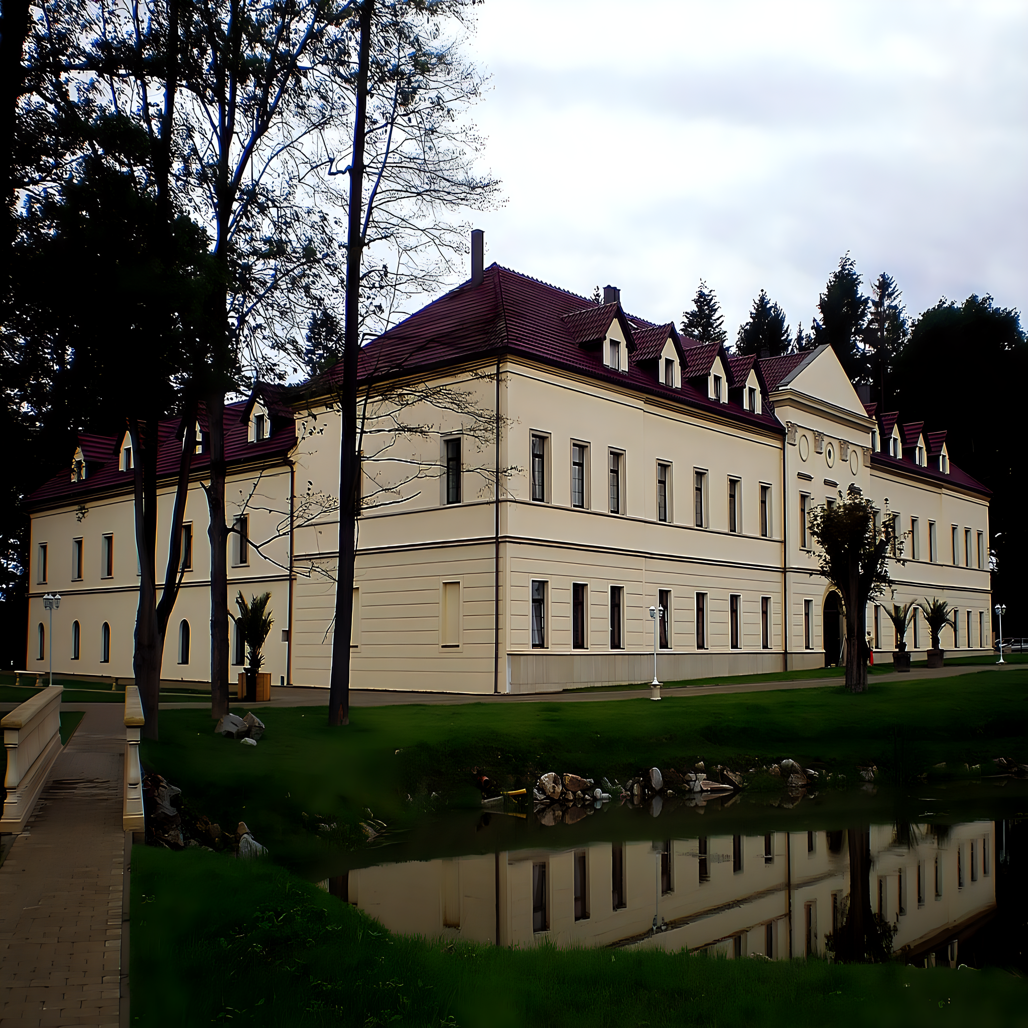 
<span>zámek Kamenný Dvůr</span>
